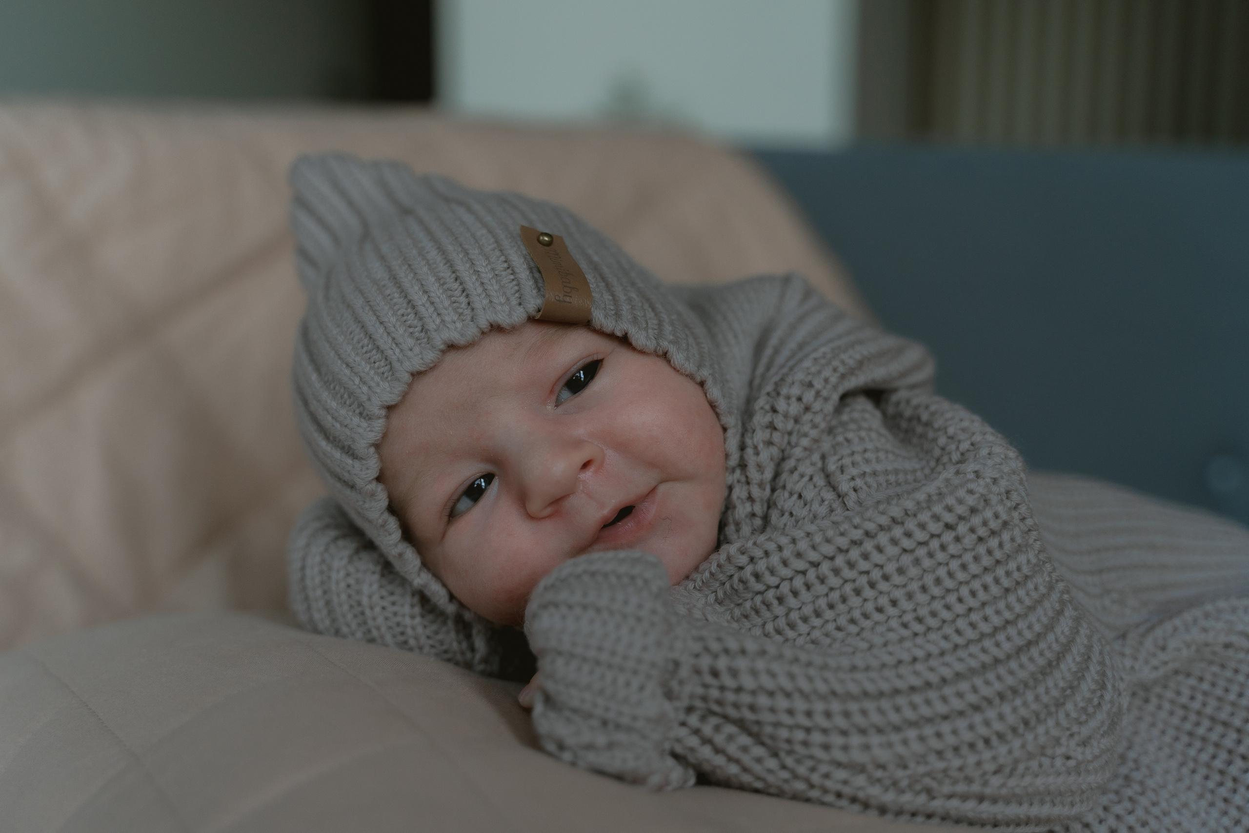 Фотосъемка Семейная история — заказать комплекс 3-х услуг фото и видео. Фотографы на роды в Москве. Фото и видео родов. Фотопроект «Продолжение рода»