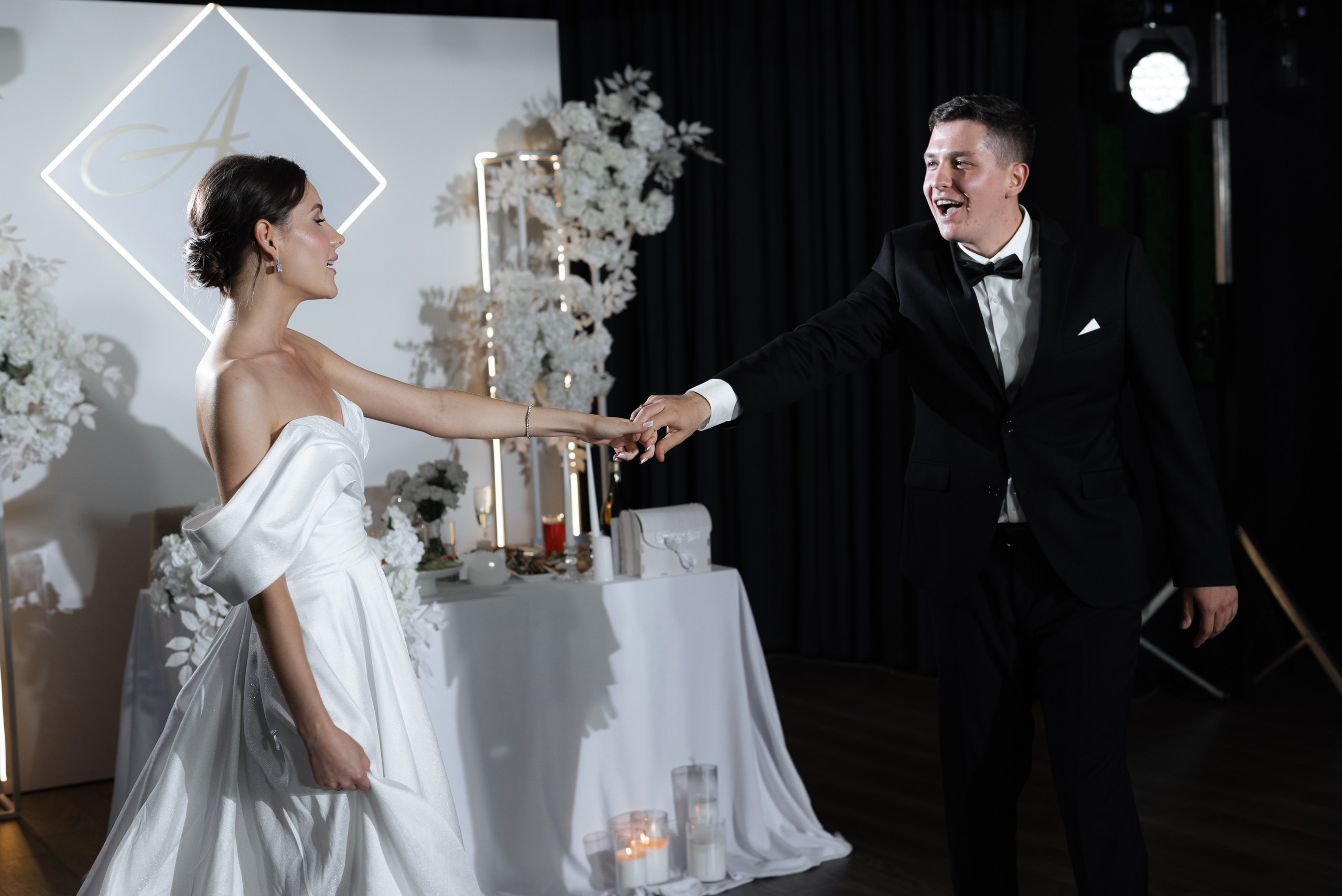 Артем и Екатерина. Главная