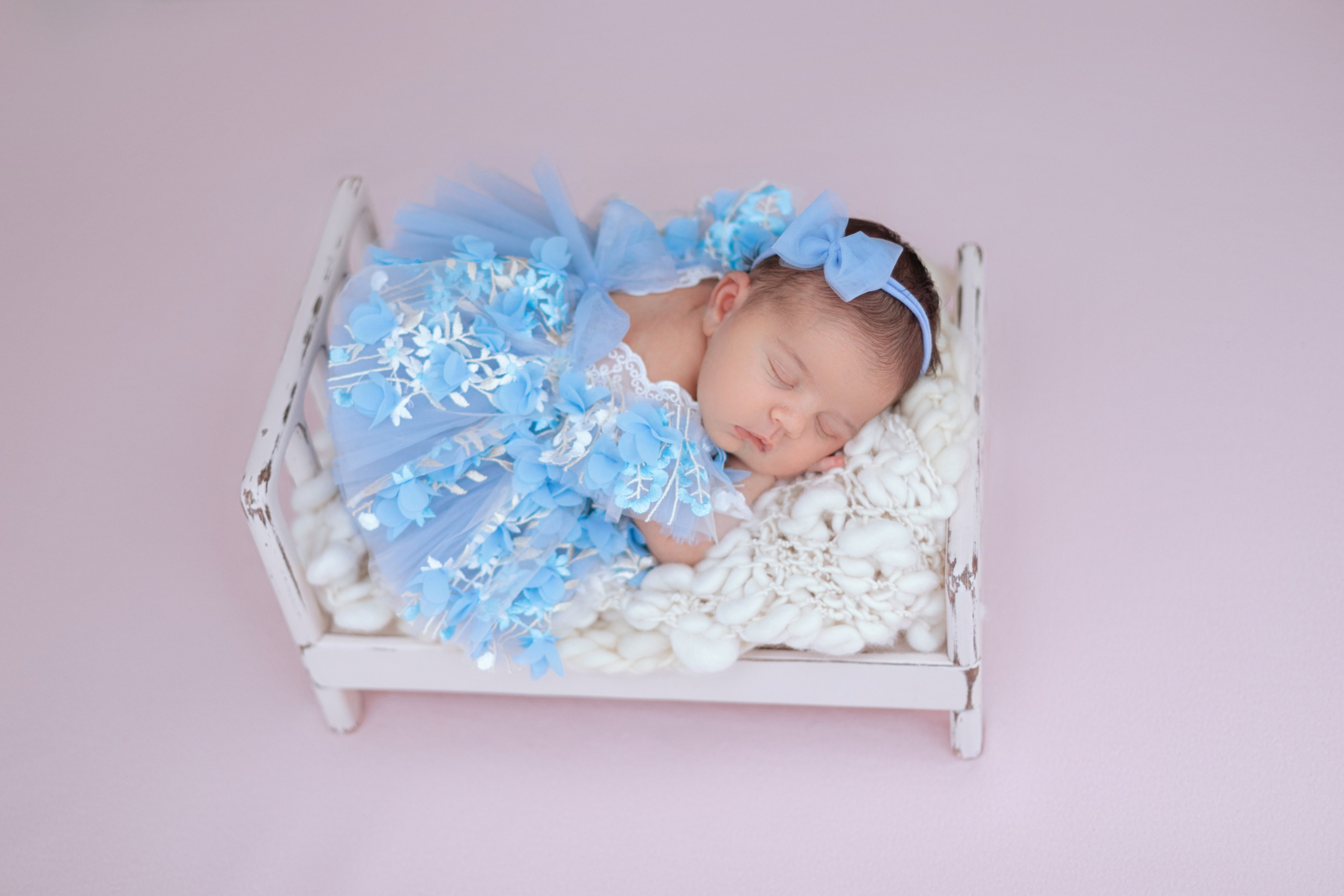 Фотограф новорождённых Псков