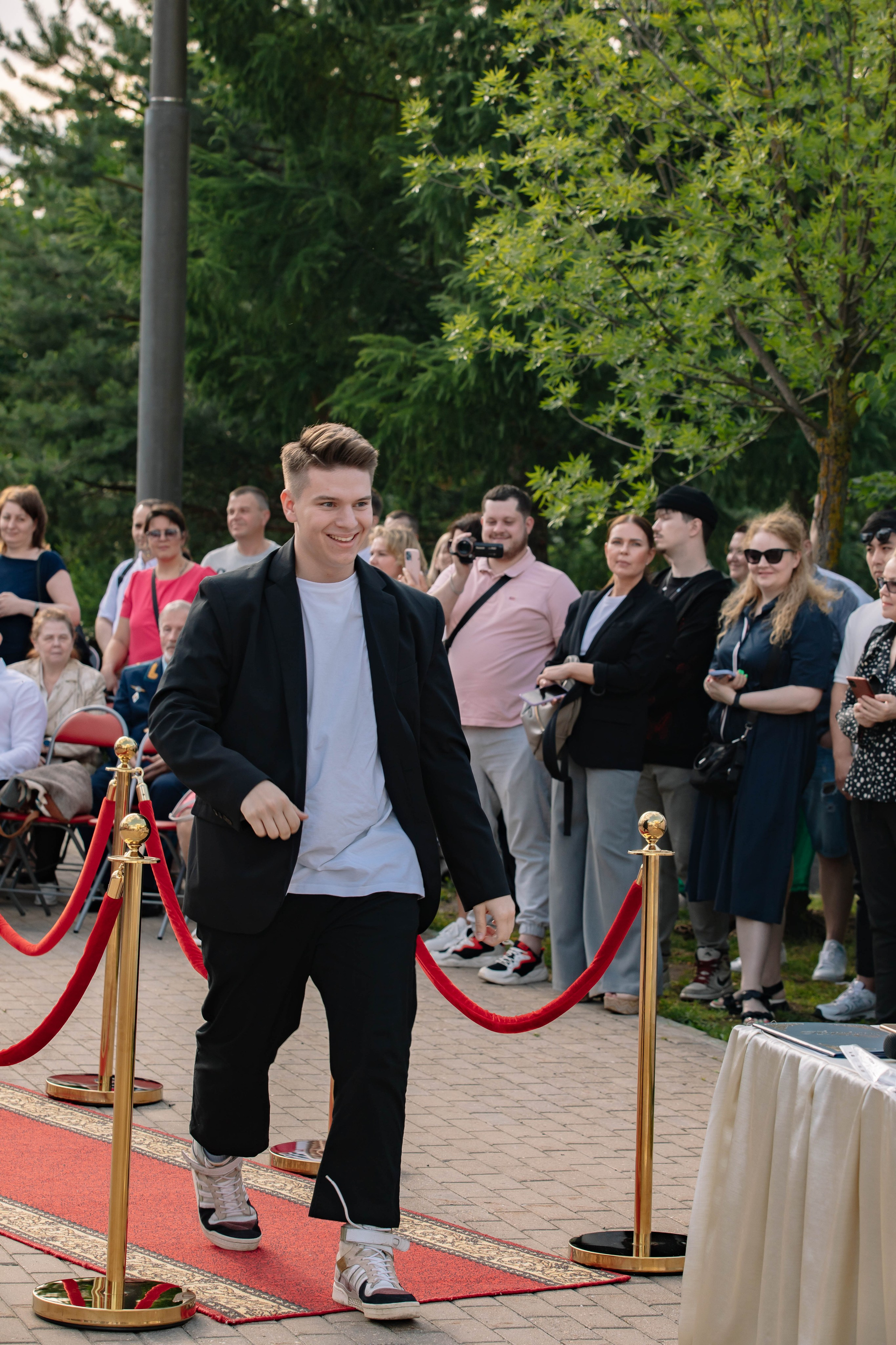 Выпускной «школа 1238». Фотограф в Москве Яна Полосина