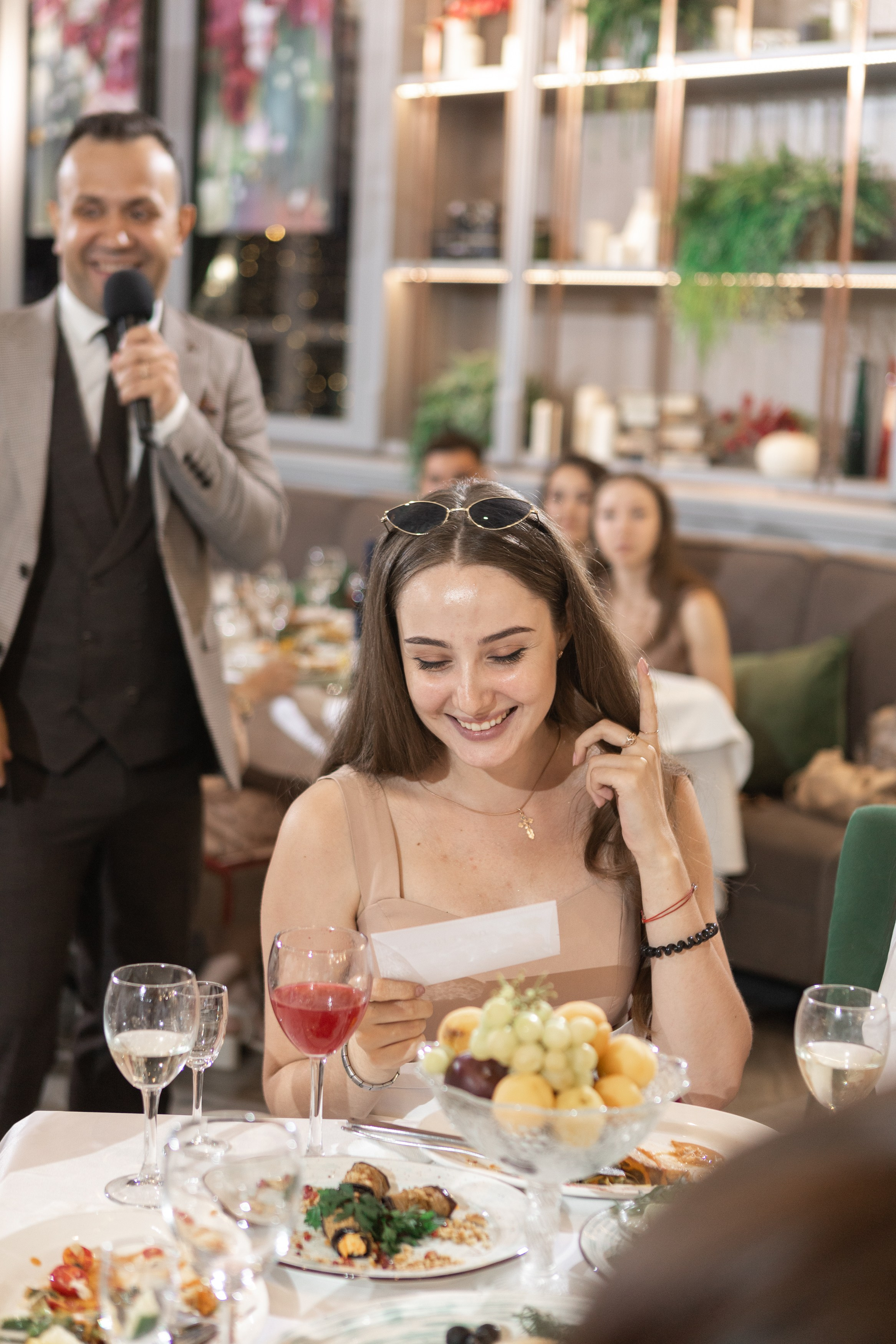 Свадебный фотограф Уфа — Руслан ГабдлисламовЖивые эмоции, красивые кадры, воспоминания на всю жизнь.Работаю по всей Республике Башкортоста. Свадебный фотограф Уфа Руслан Габдлисламов