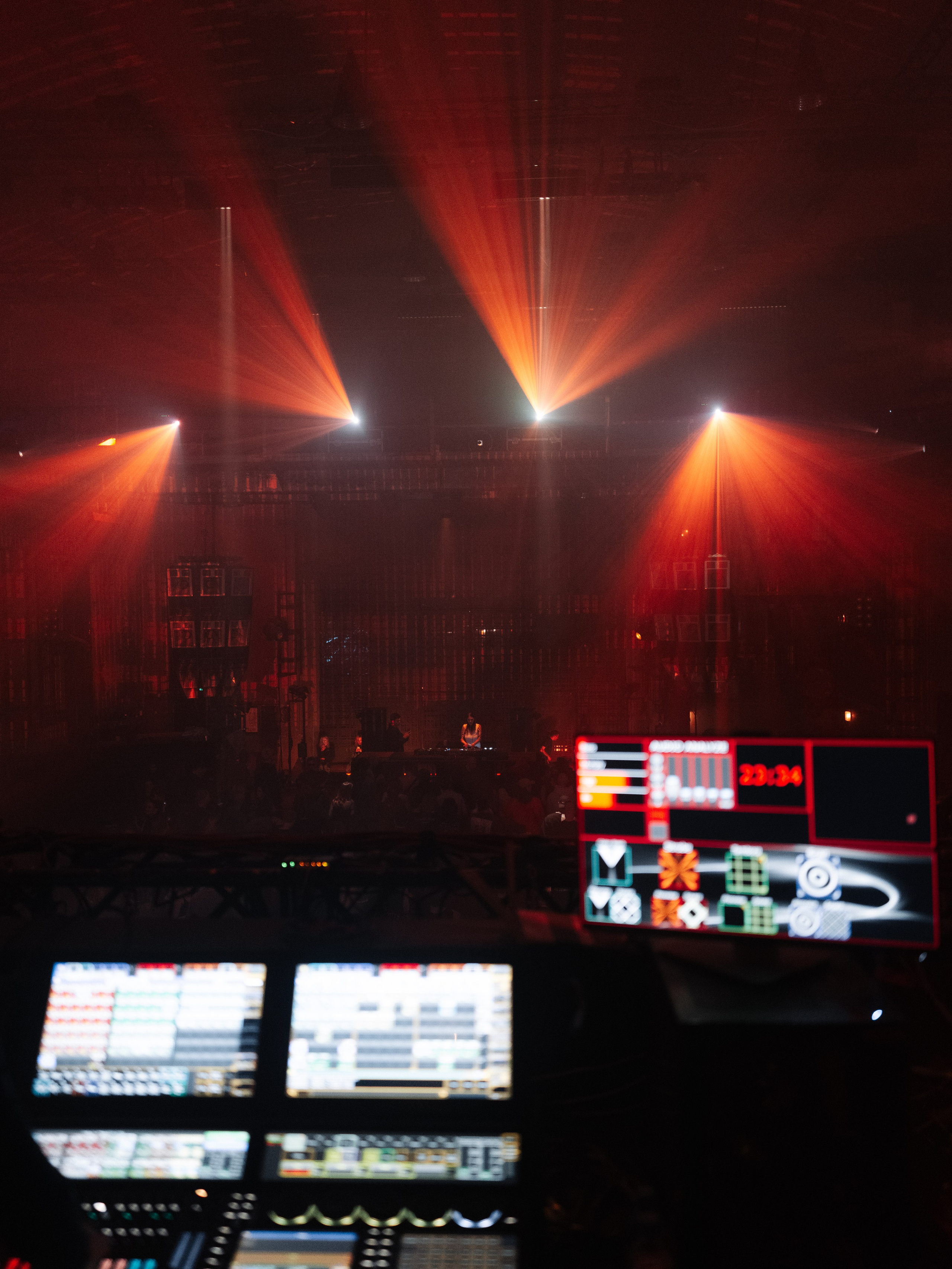 SICK YEARS, ARMA ╳ SILA SVETA. @tomrus: Рустам Шагиморданов — фотограф