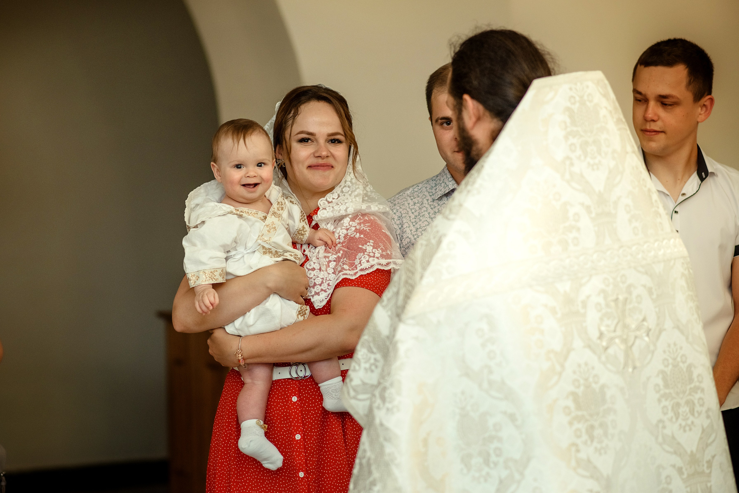 Крещение Льва. Фотограф Ростов Великий Юлия Кузьмина Фотограф на крещение Ярославль