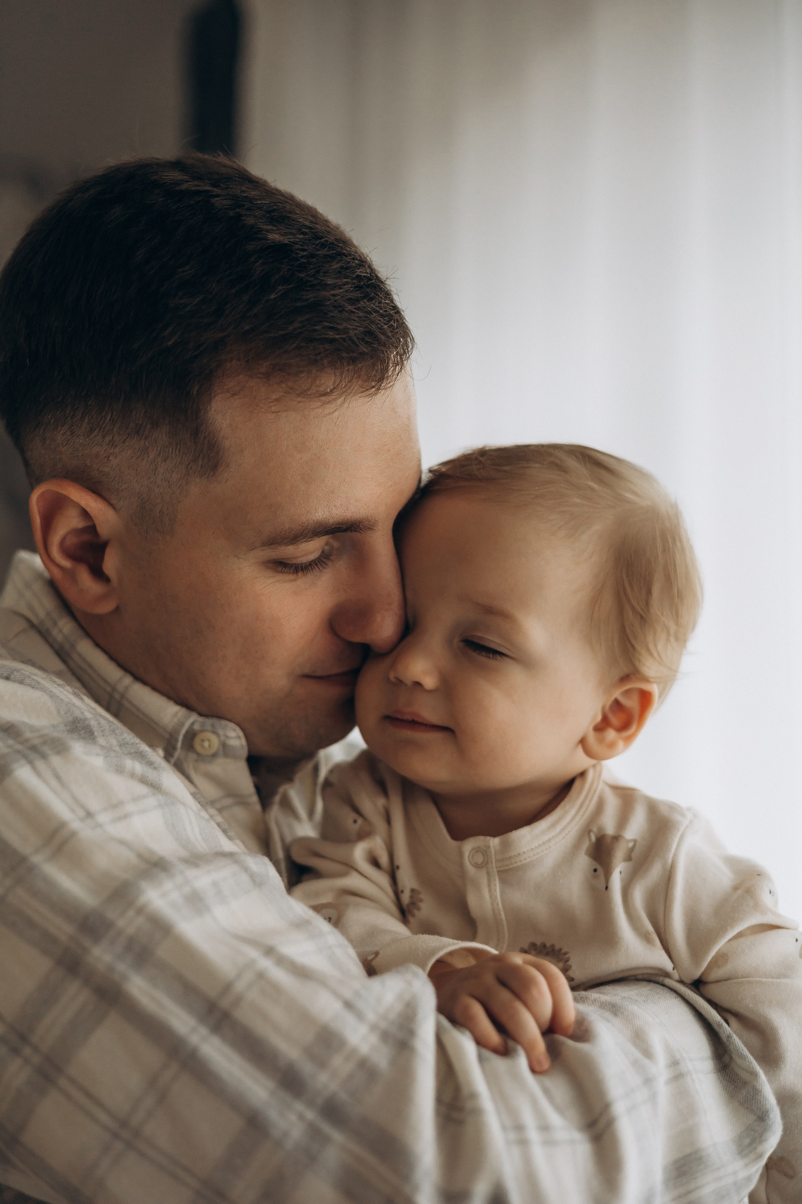 Юлия, Максим и малыш Ефим. Семейный, домашний, ньюборн фотограф Москва Цветкова Елизавета