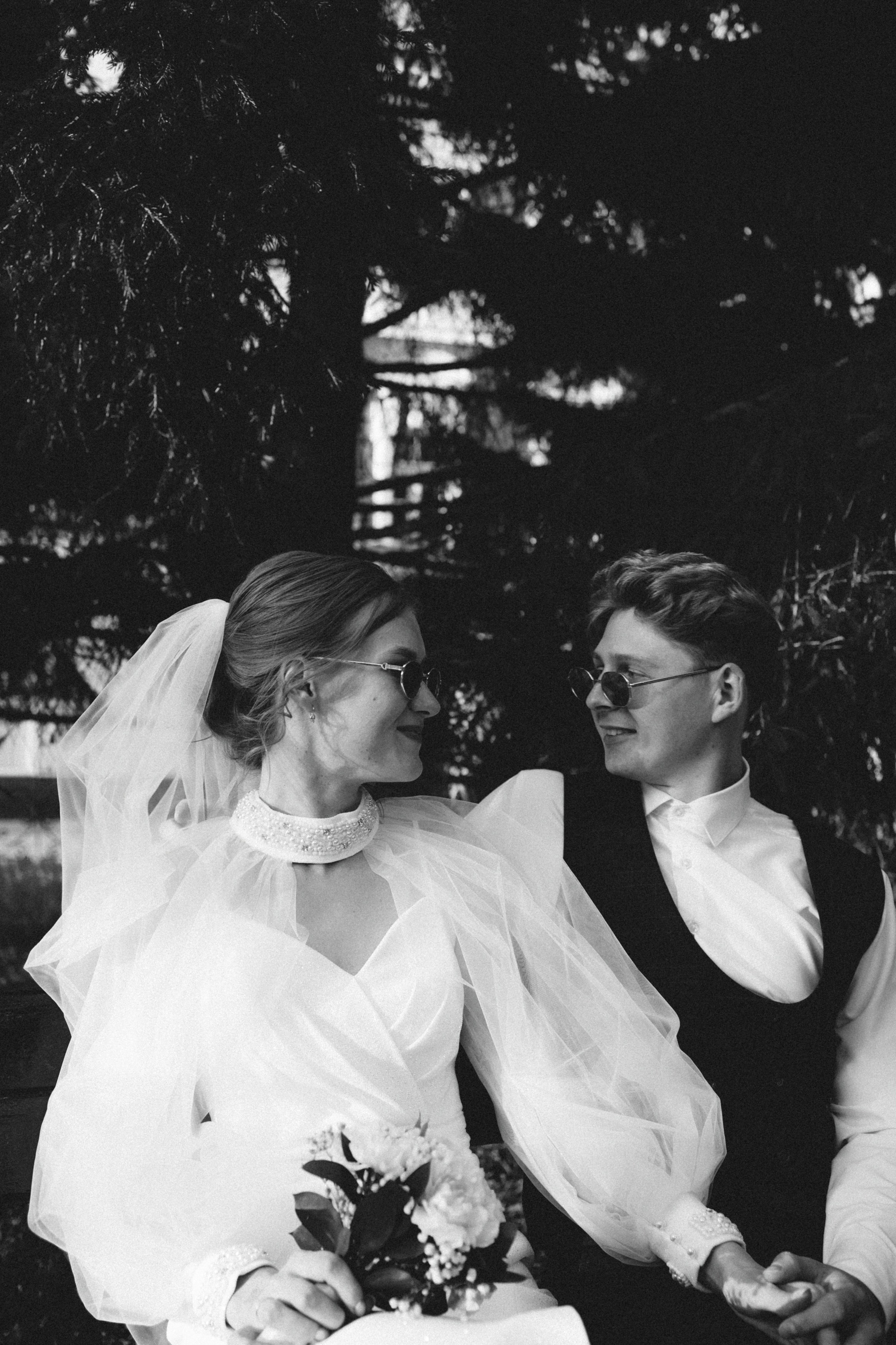 Владислав и Юлия Вечерняя прогулка по городу. Свадебный Фотограф в Иркутске Екатерина Елисеева