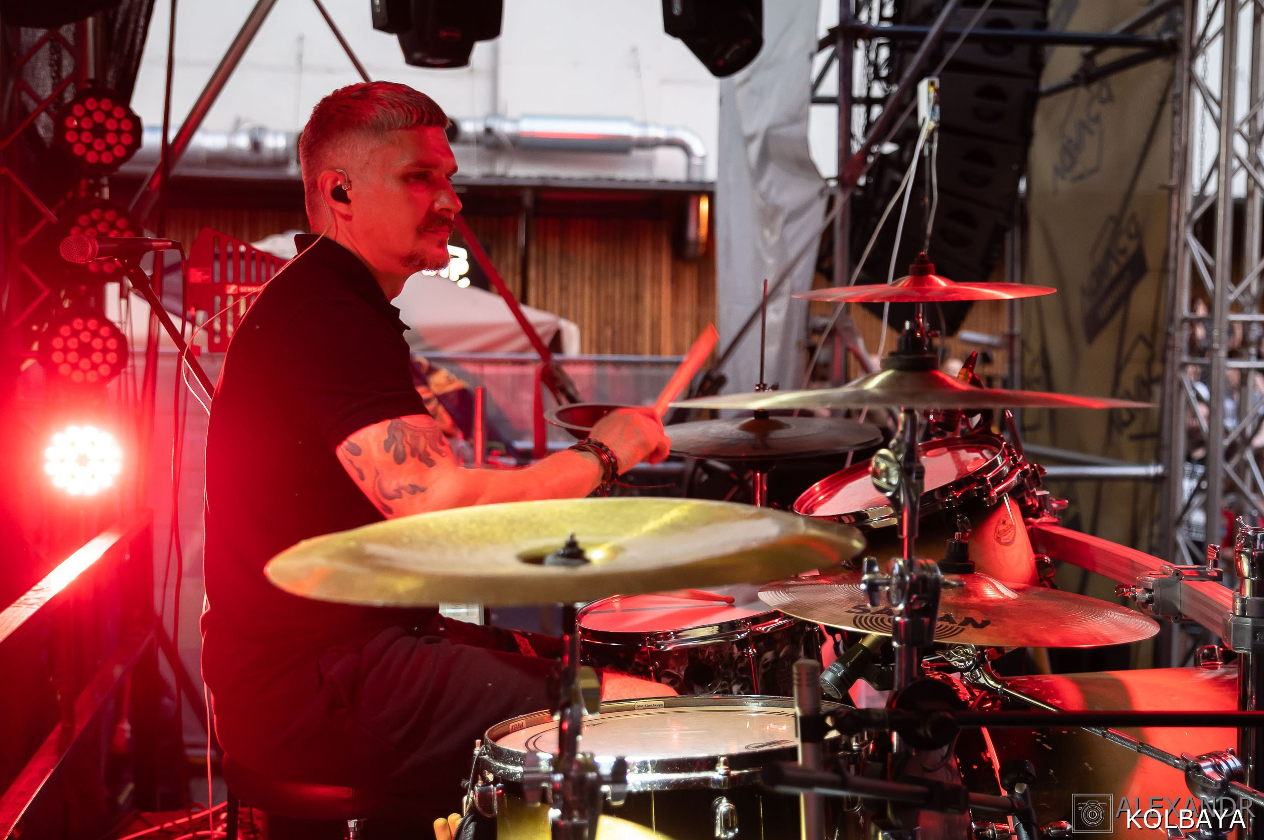 Фоторепортаж с мэшап концерта группы Черный Обелиск 4 июля 2024 года. Концертный и театральный репортажный фотограф в Москве Александр Колбая