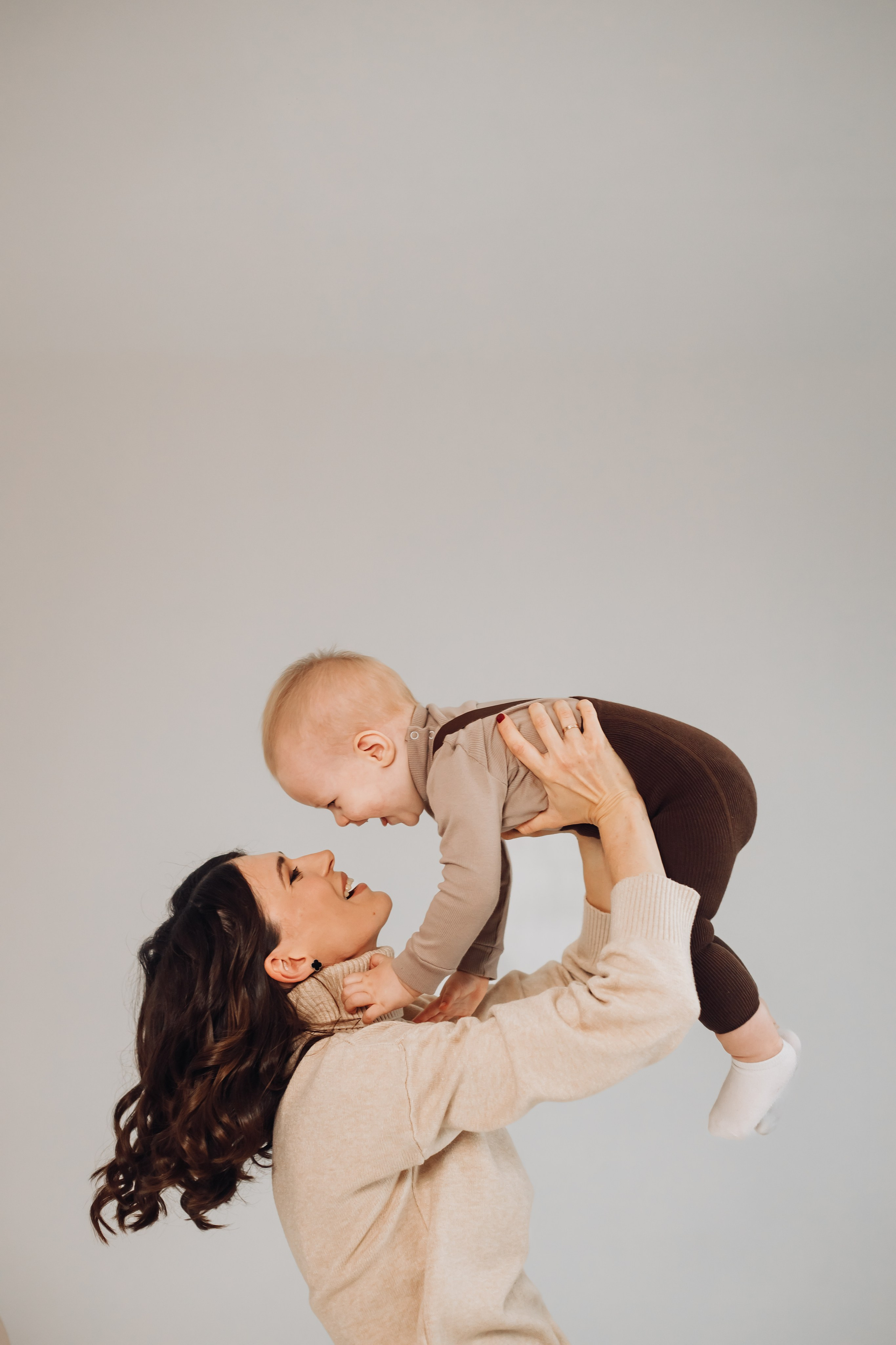 Семейная фотосессия в студии. Свадебный и семейный фотограф в Краснодарском крае Мария Данилкина