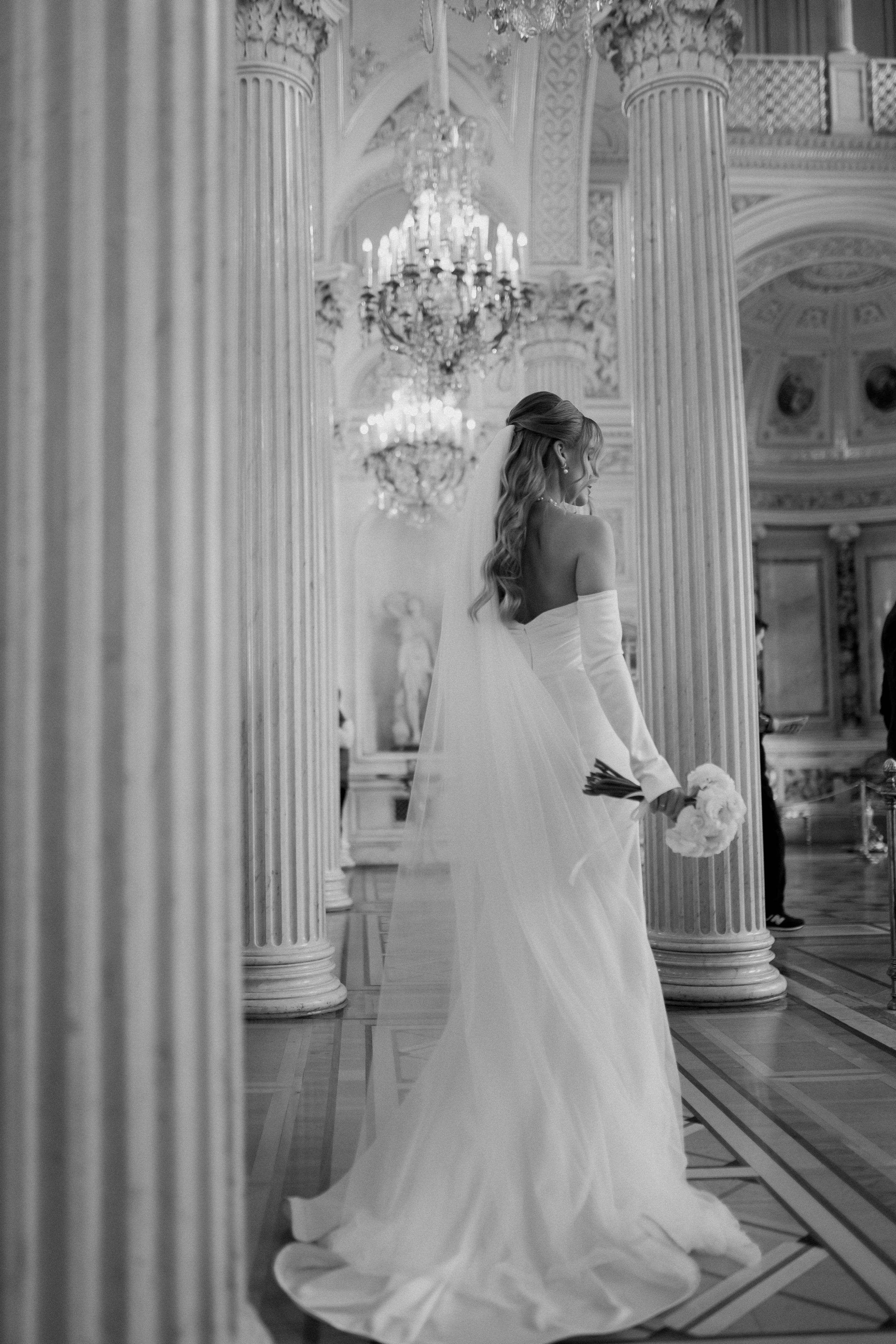 …. Свадебный фотограф в Санкт-Петербурге Александра Чукавина