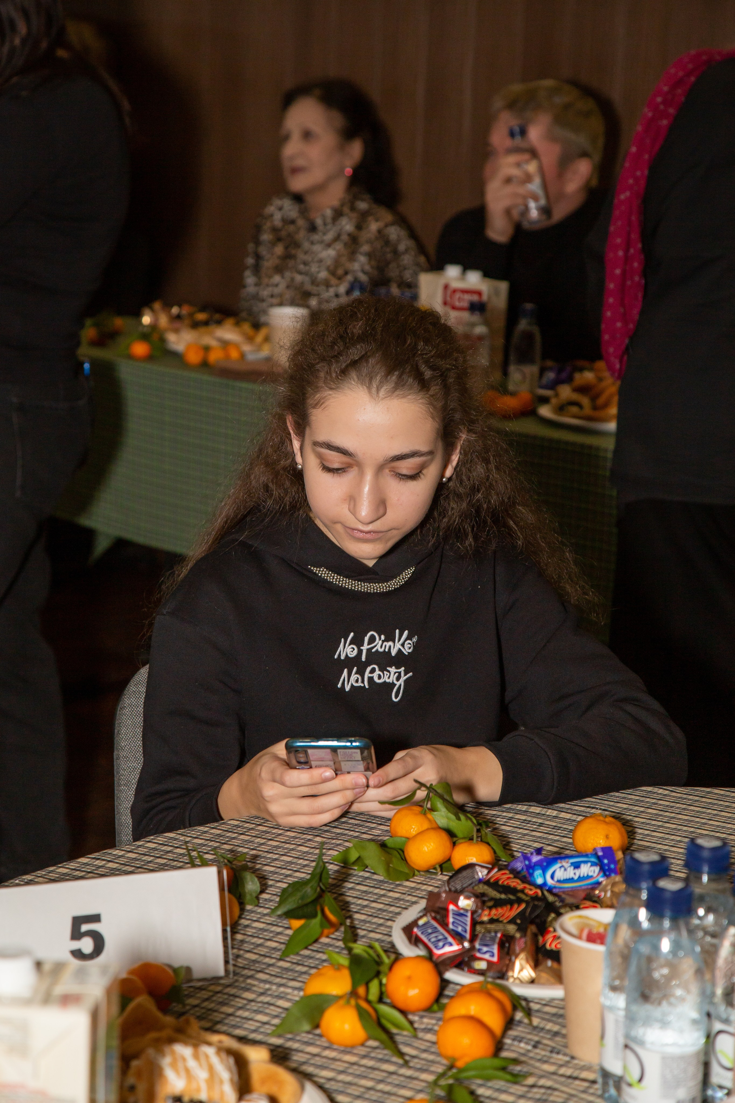 Репортажная съёмка для Домисольки на новый год. «Студия DRONAVT`s» — видеосъёмка и фотография г. Москва