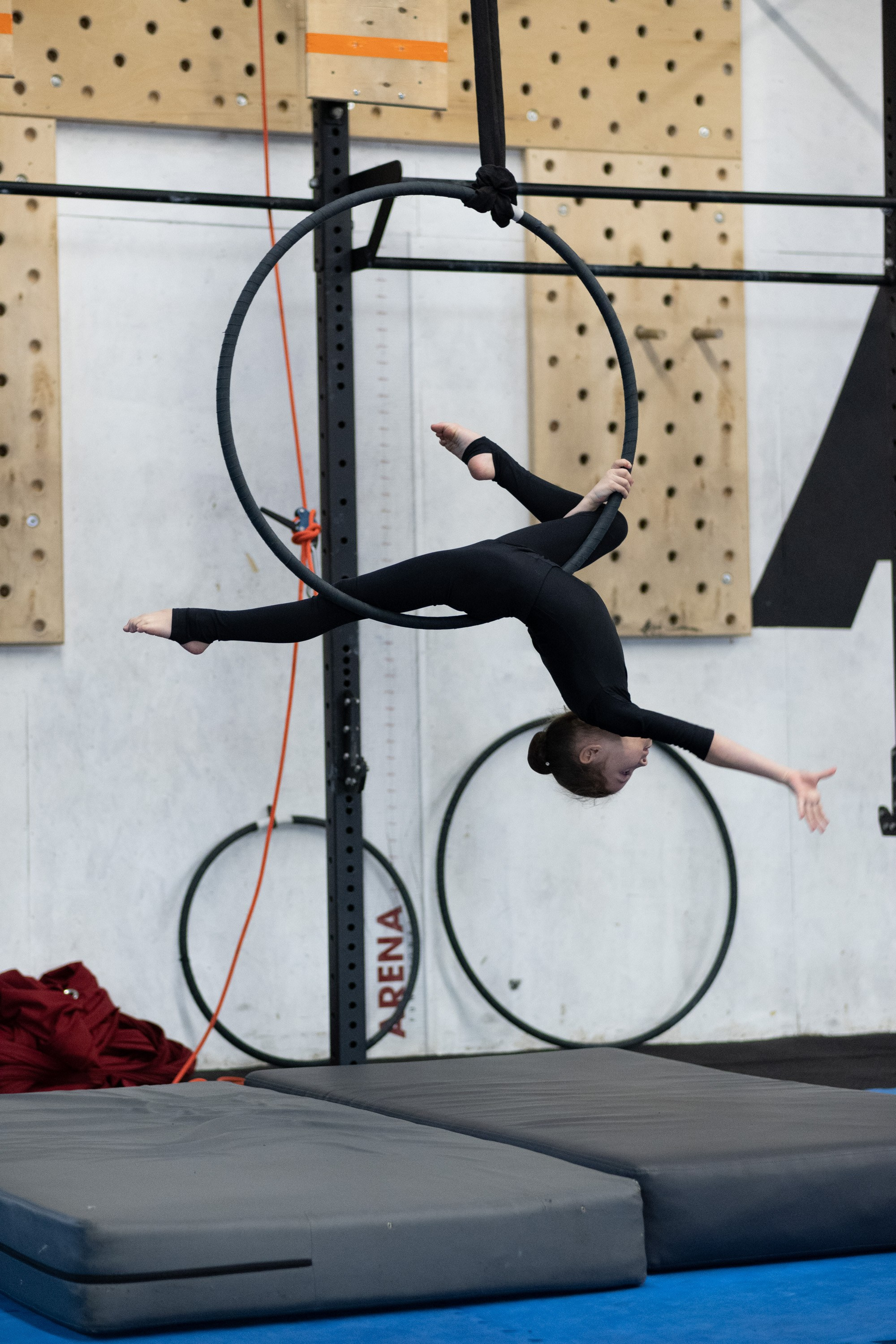 Внутриклубные соревнования по воздушной гимнастике 02.04.23