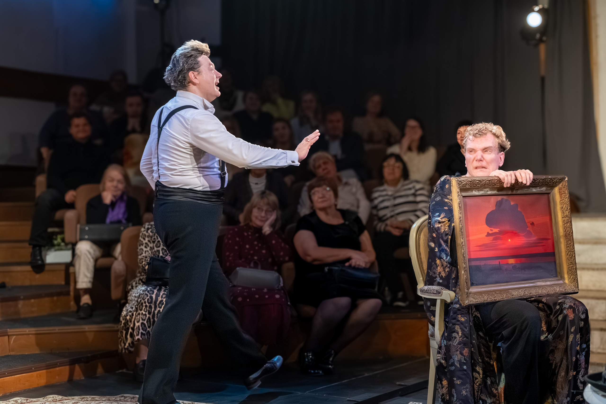 Театр Сфера: Гнездо перелётных птиц (100-й спекталь). Сайт фотографа Сергея Абрамова