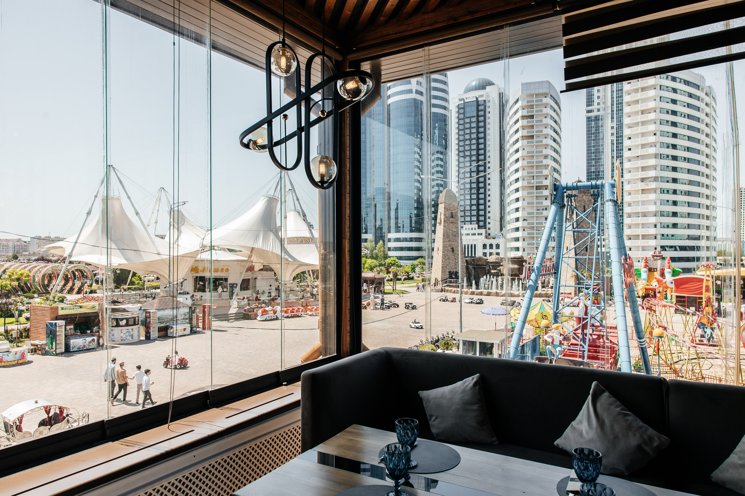 Грозный Maidan. Самый свадебный фотограф