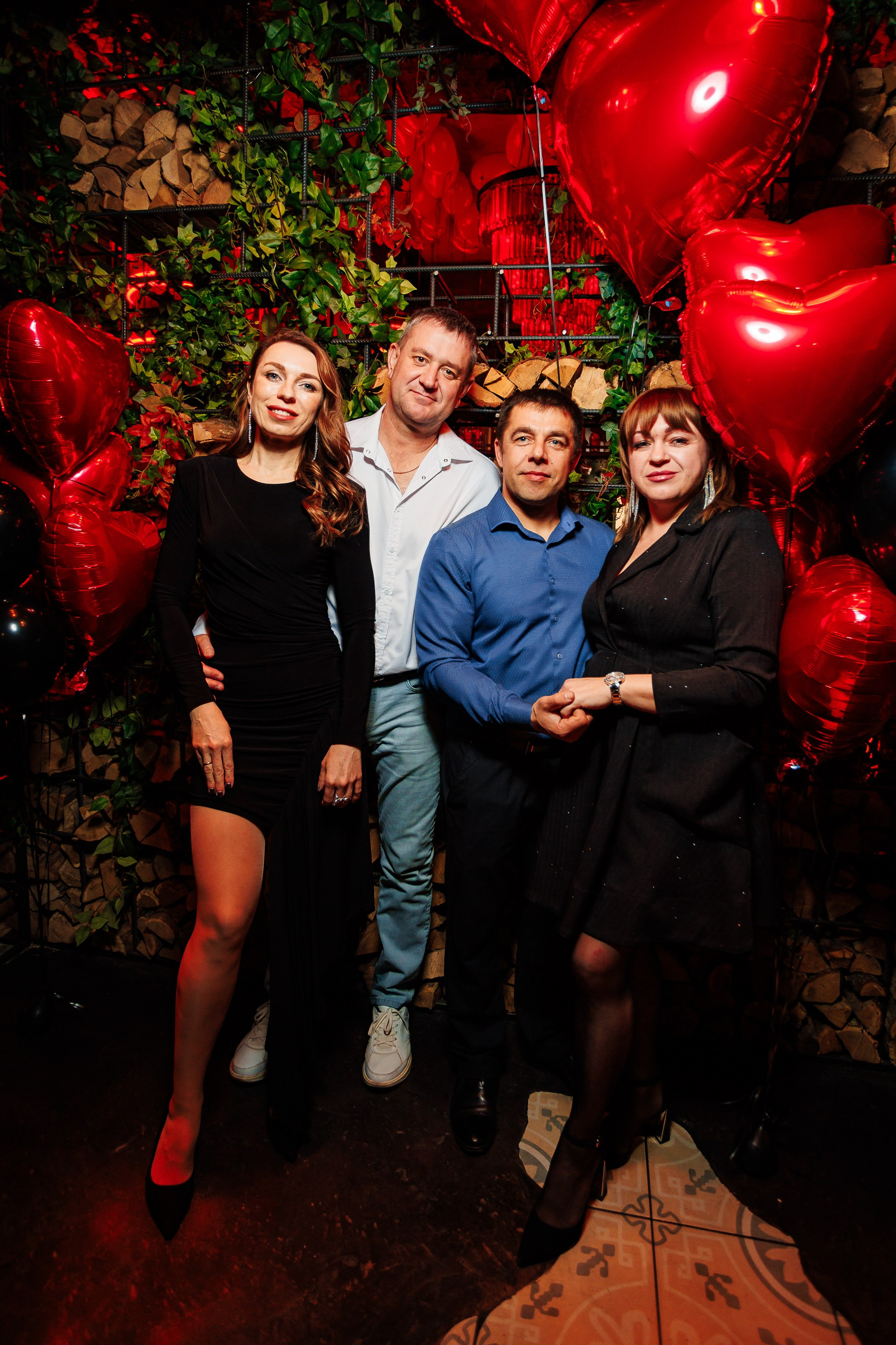 Happy Valentine's day_Пьяный Плющ_Симферополь_14.02.2025. Аминов Руслан | Фотограф