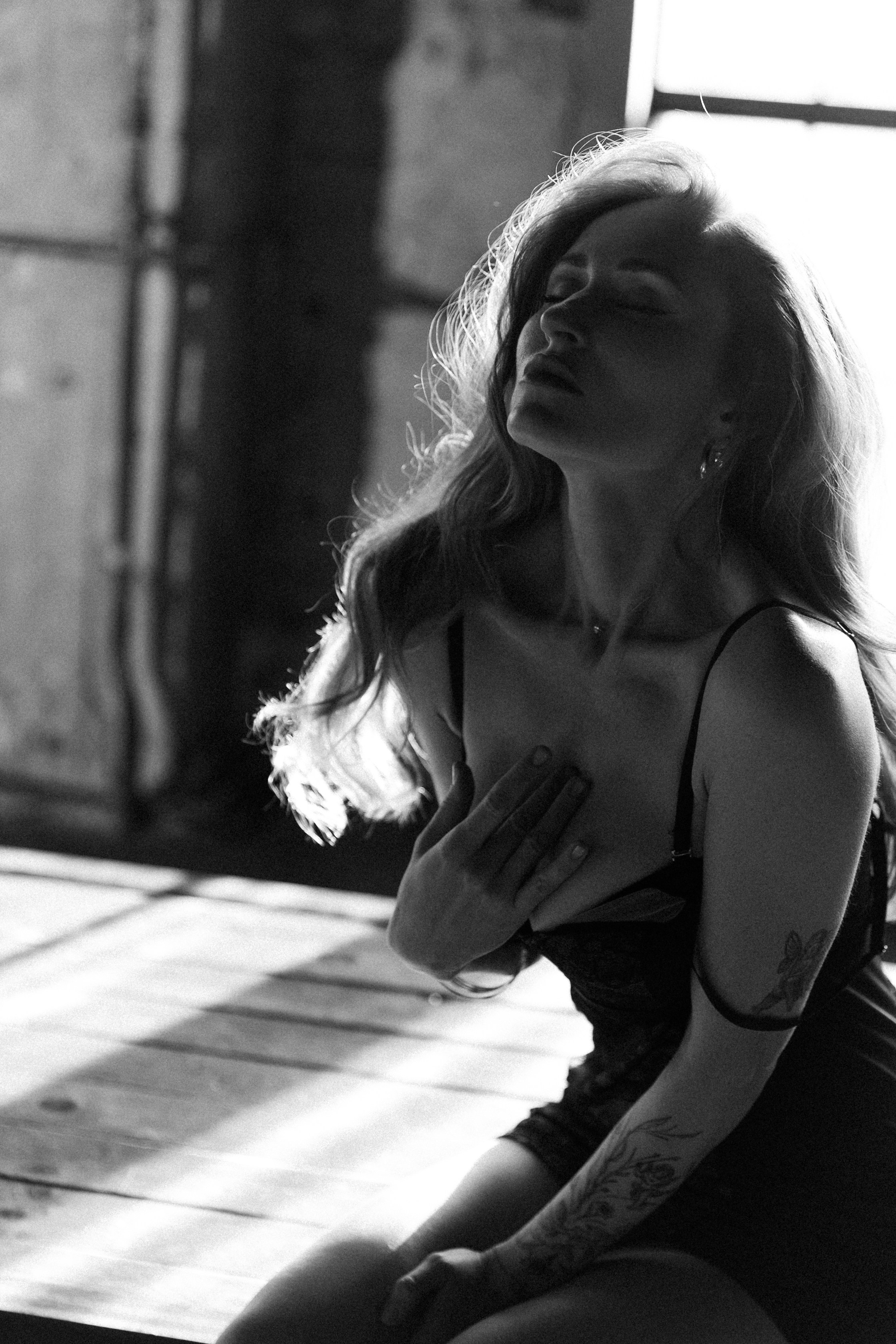 Студии & отели. Модель Москва каталожная и творческая съемка Anna Antlers