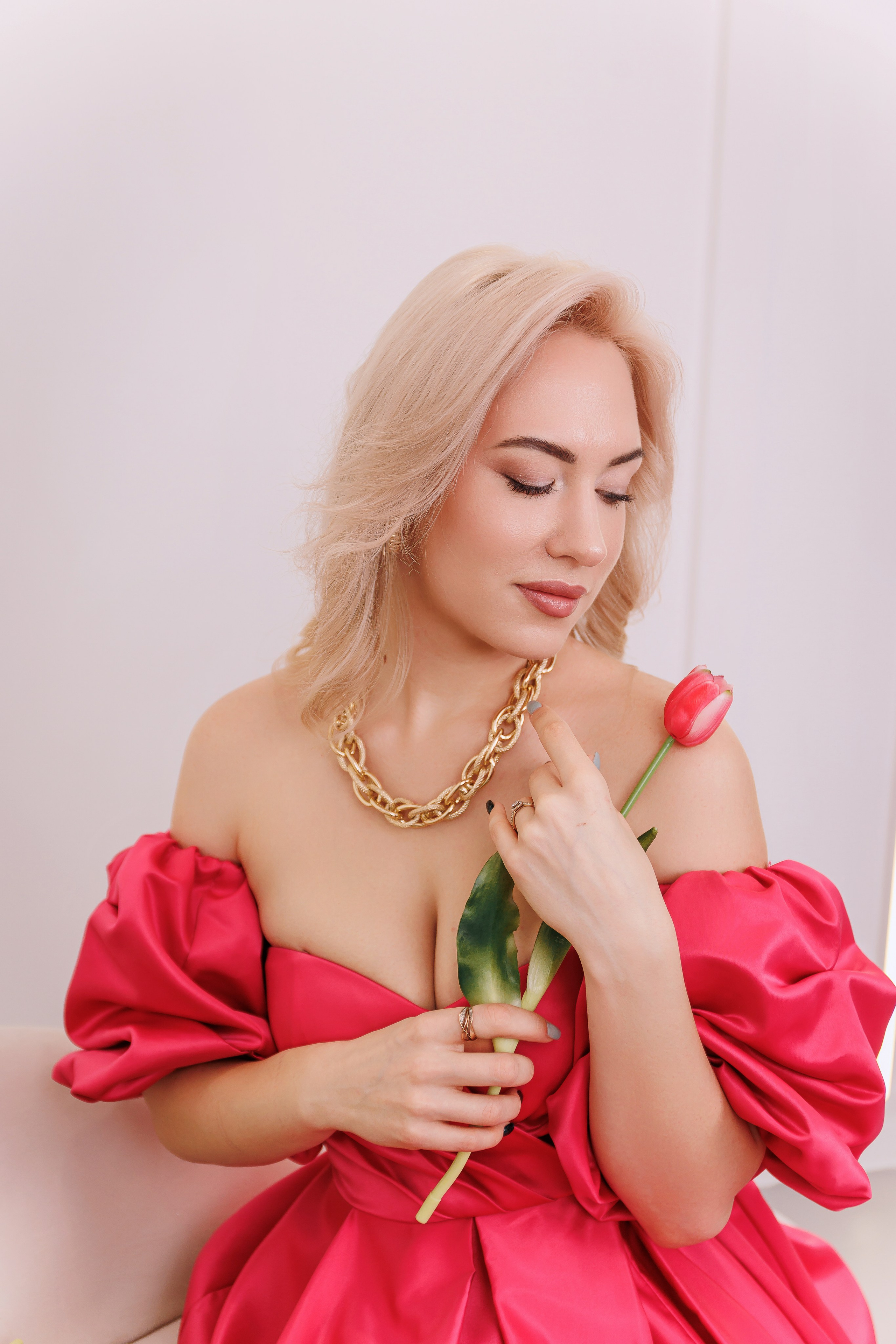 8 марта. Свадебный фотограф в Омске Яна Савина