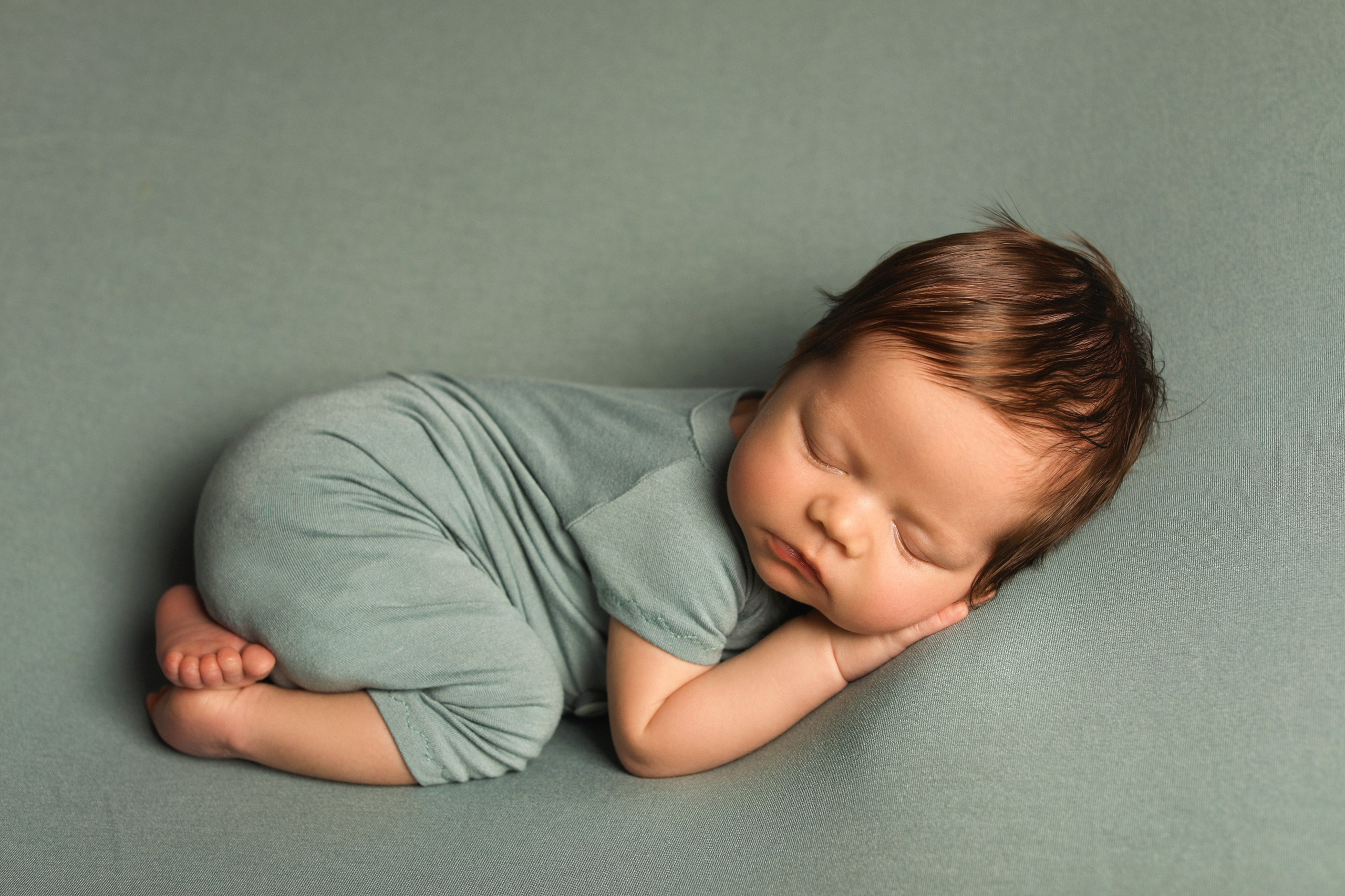 Новорожденные мальчики. Фотограф новорожденных в г. Великий Новгород — Екатерина Новикова