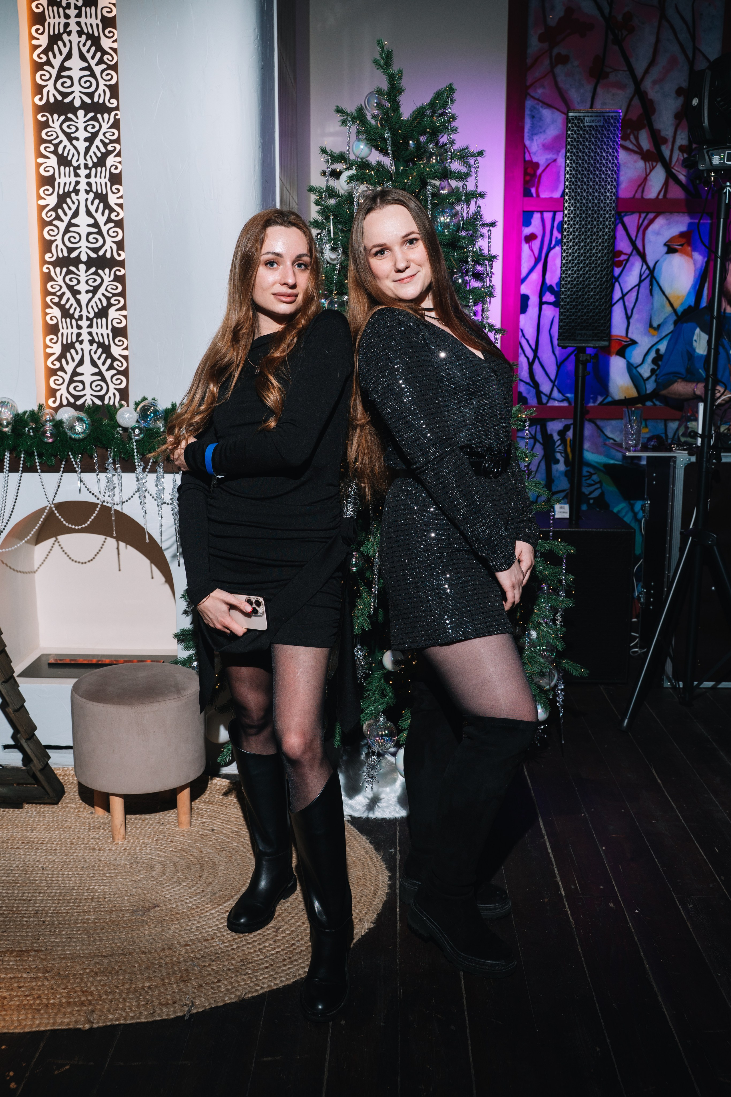 Репортажные съемки. Дипломированный фотограф в Новосибирске. Фотографирую свадьбы, репортажи, индивидуальные фотосессии, lovestory(семейные)