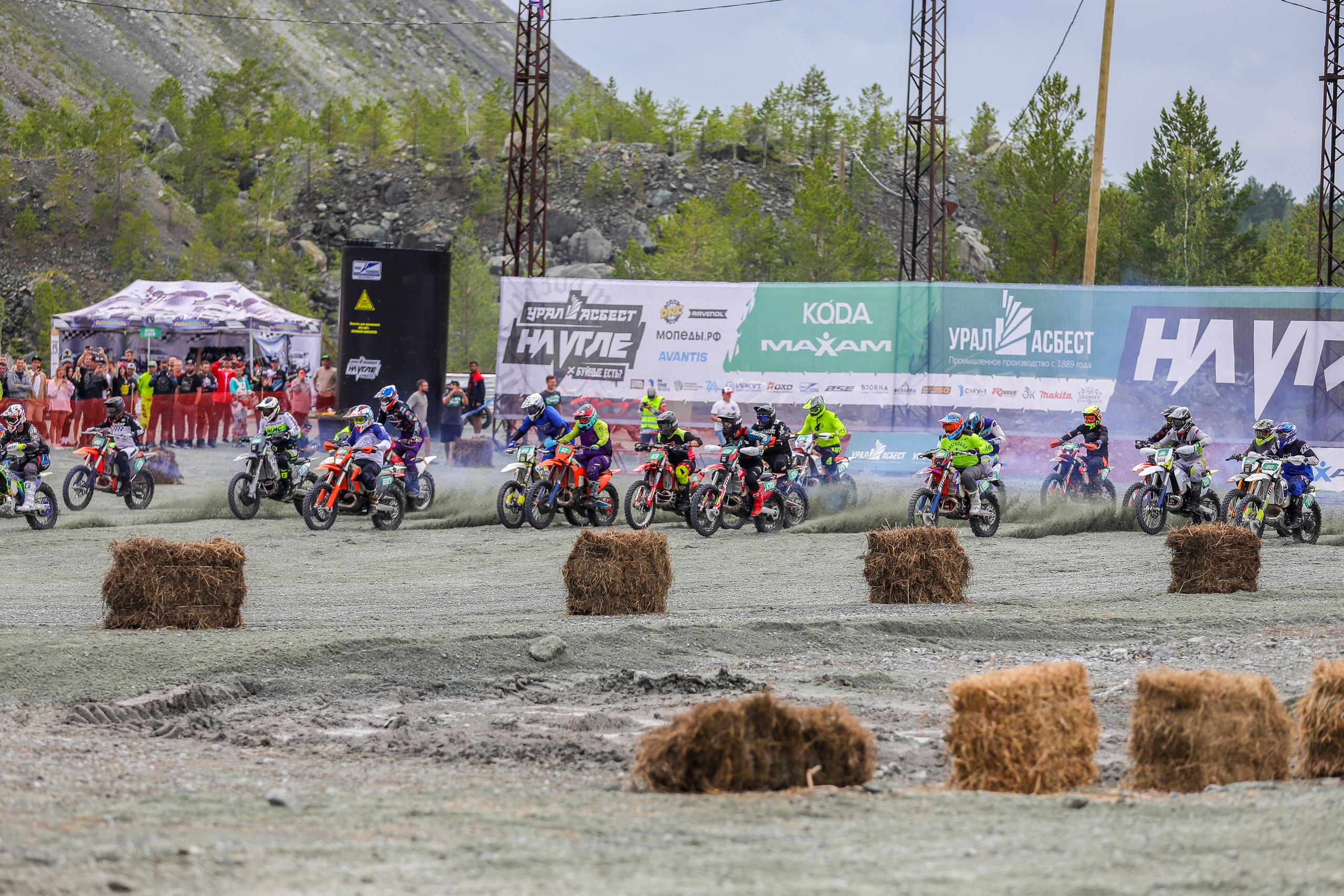 Мотофестиваль эндуро На угле. Спортивный и репортажный фотограф в Екатеринбурге Пустовая Аделя