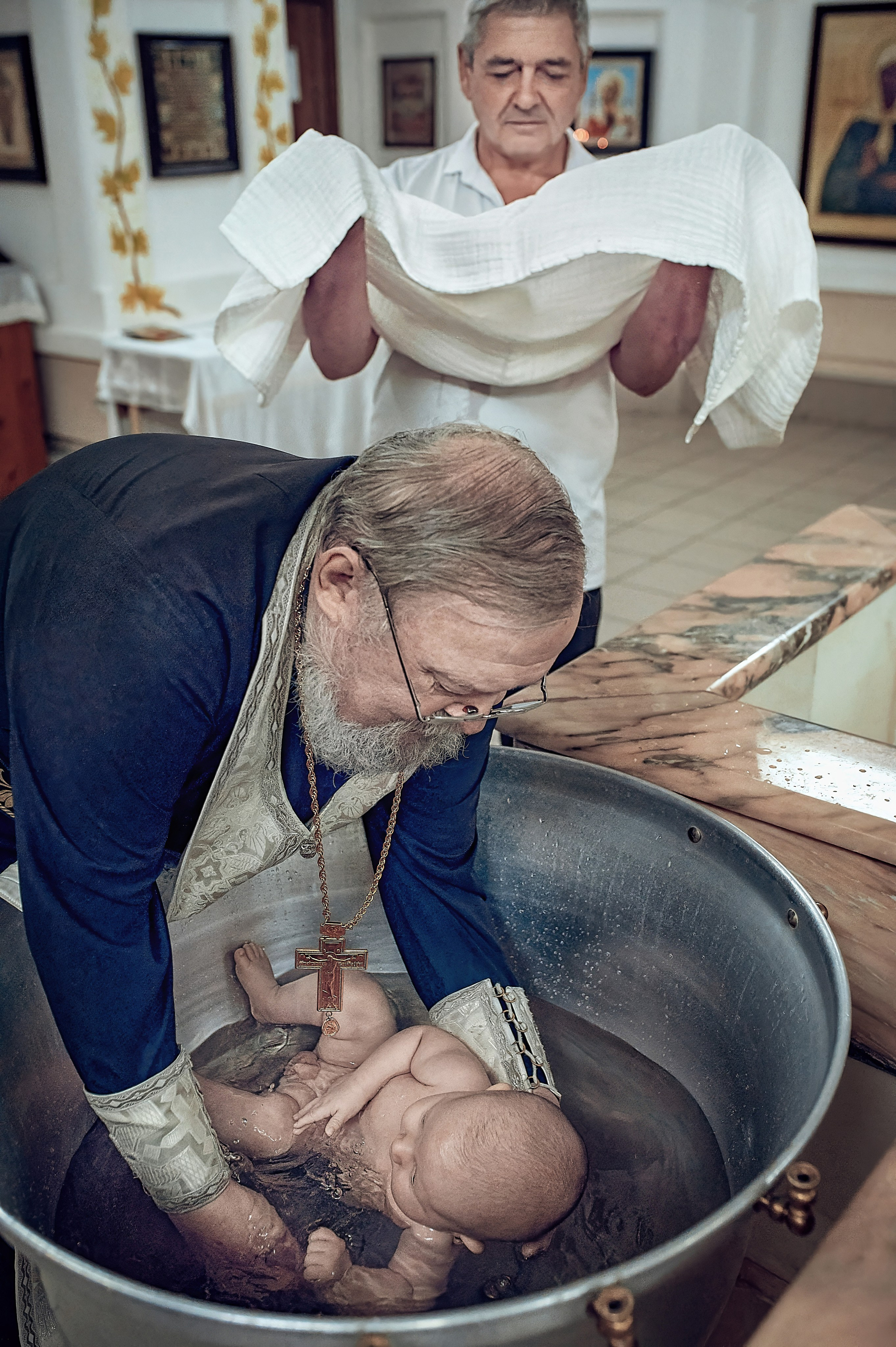 Фотограф крещение Красноярск. Фотограф на крещение в Красноярске. Крещение Красноярск. Крестины Красноярск. Фотографы крещения/венчания  Красноярск Татьяна и Вячеслав Переваловы