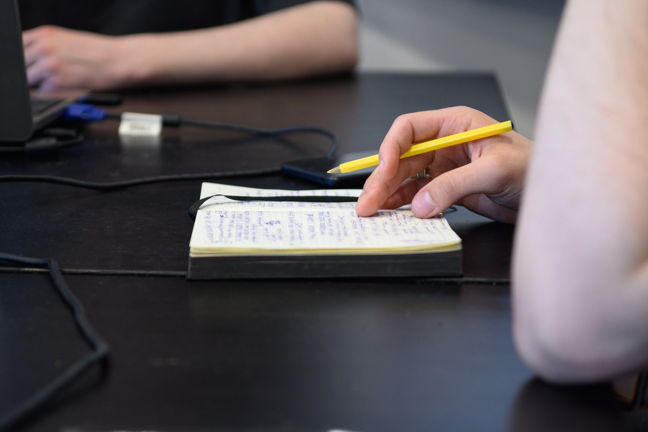 Научный круглый стол. Ларичев Алексей — индивидуальный и репортажный фотограф Москва