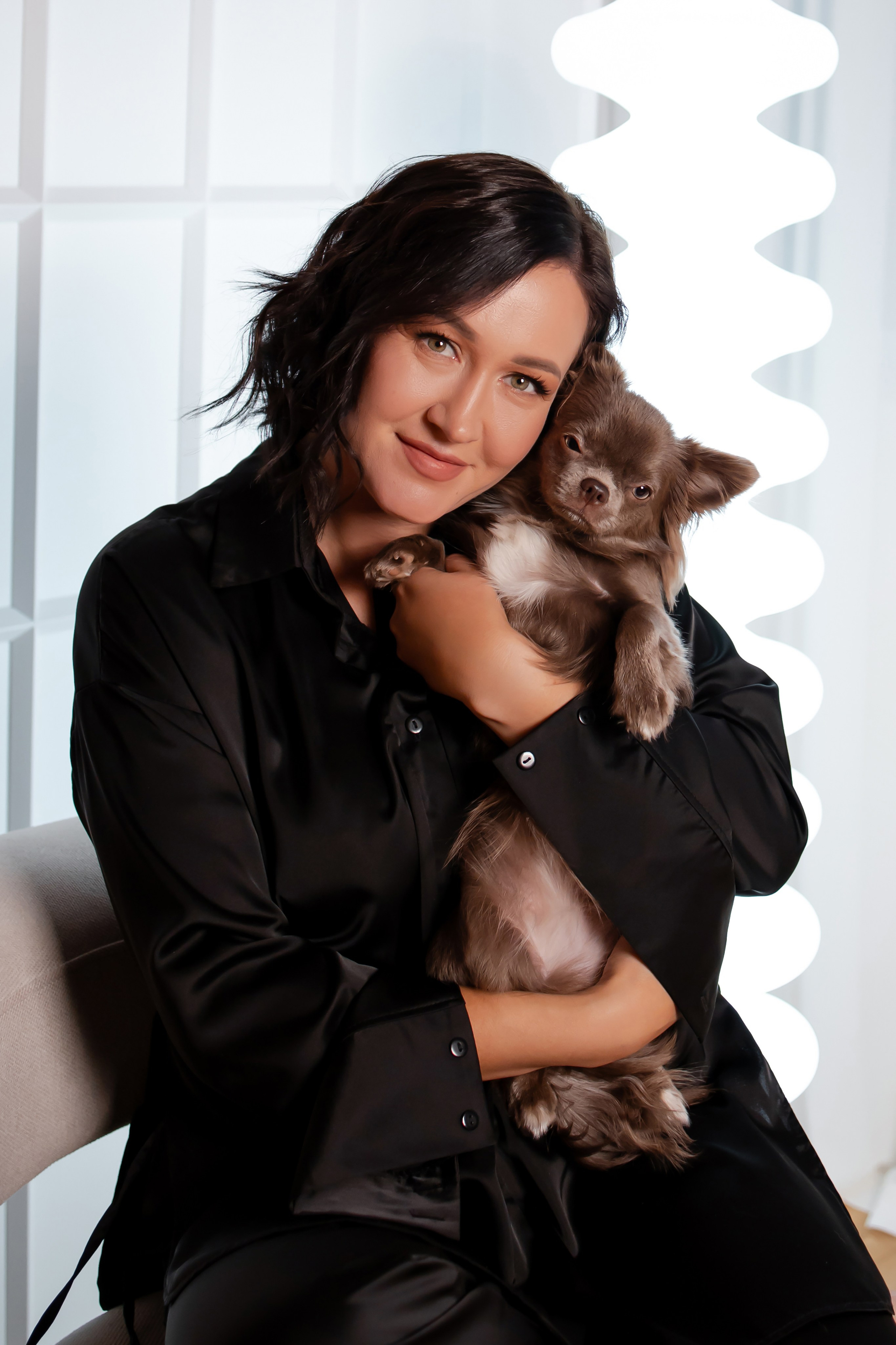 Новогодняя фотосессия девушки в студии. Фотограф-анималист в Краснодаре Маша Мельникова