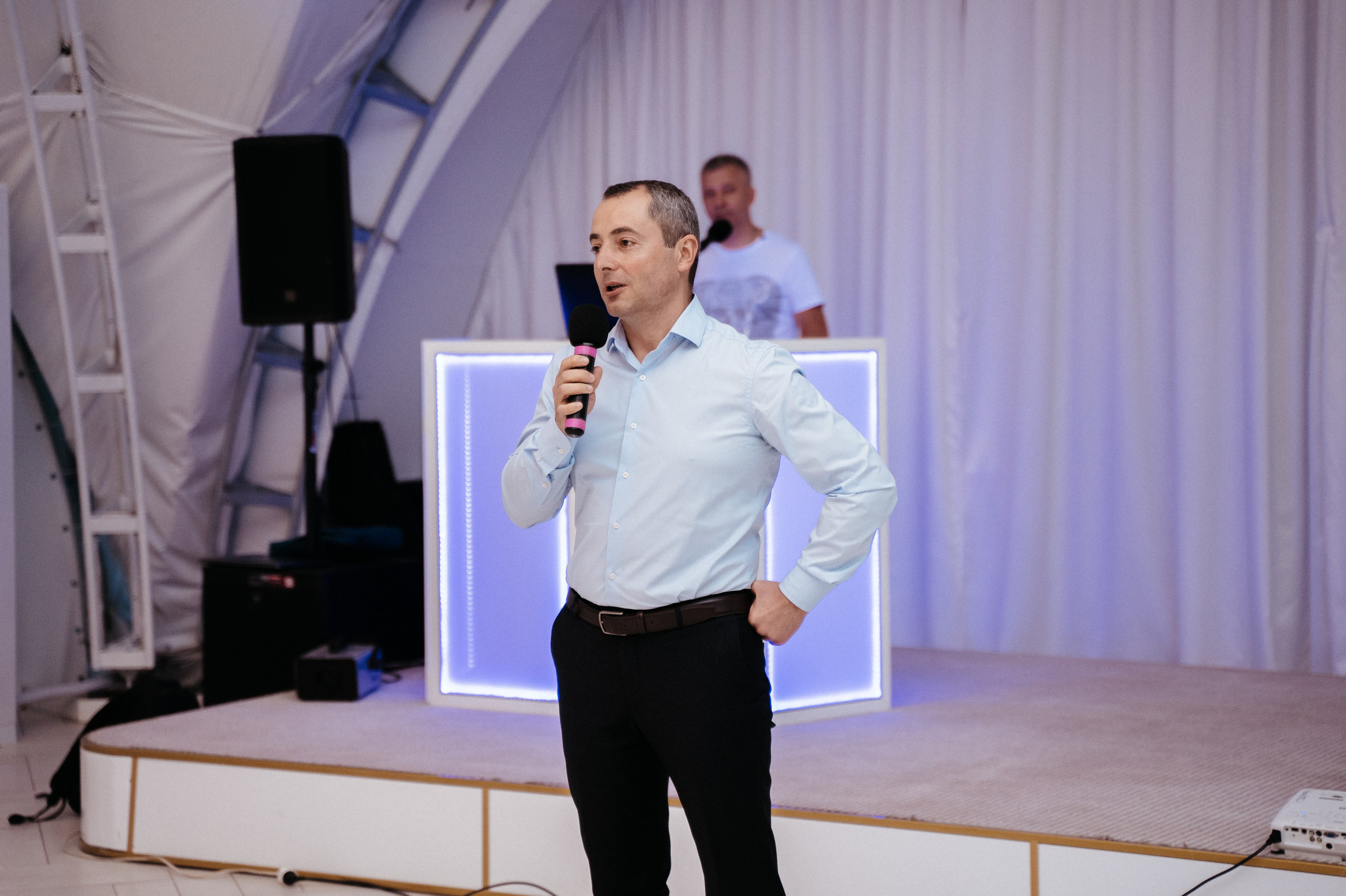 Ави Центр. Свадебный фотограф в Симферополе