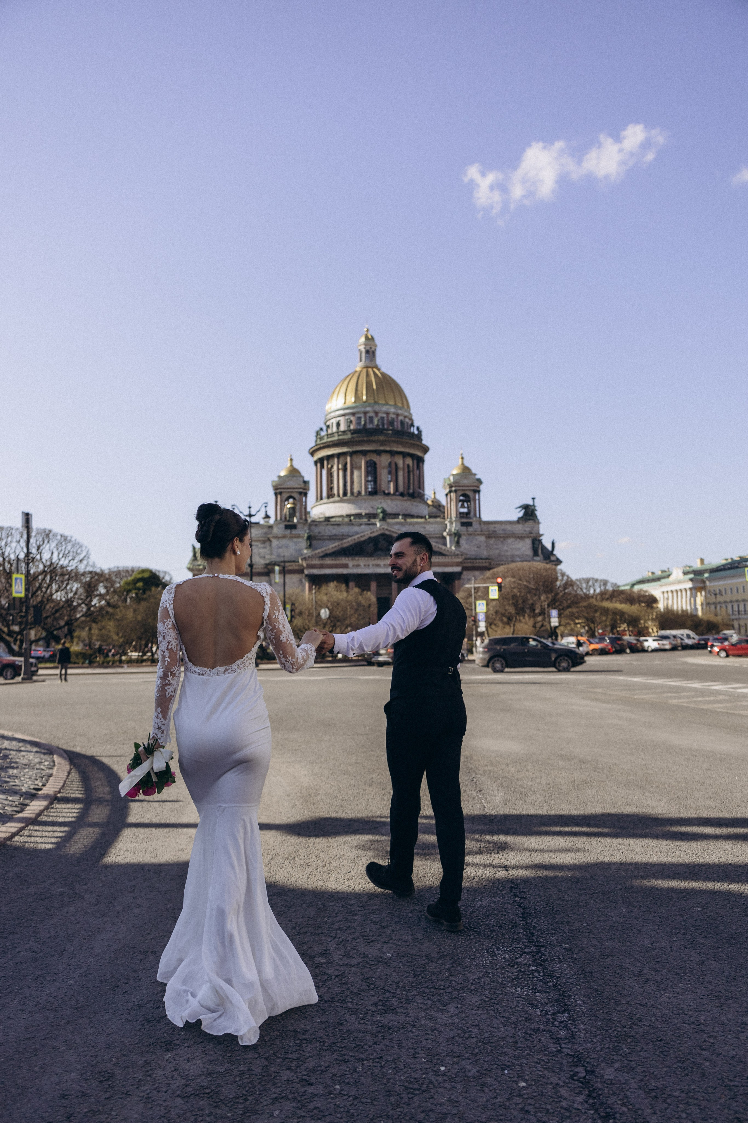 Свадебная прогулка на Исаакиевском соборе. Семейный фотограф в Санкт-Петербурге Екатерина Васильева