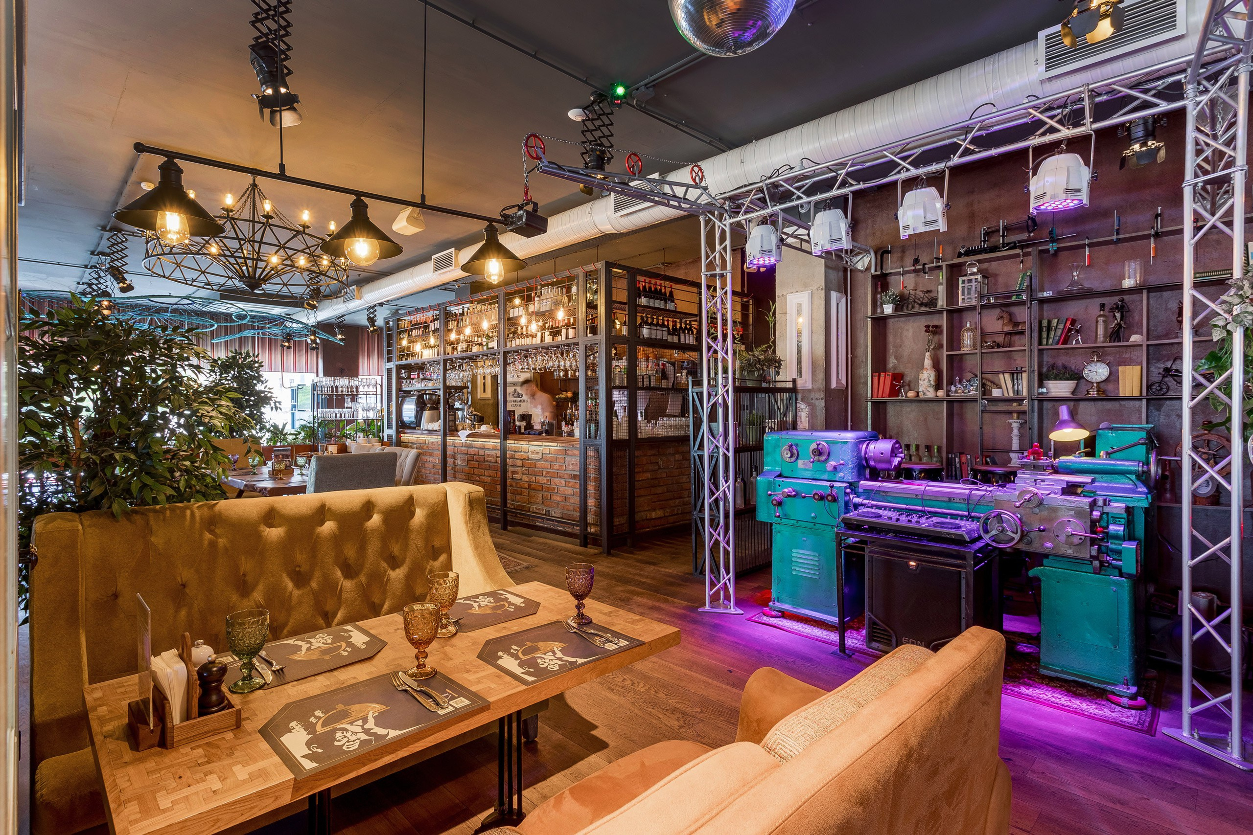 Hotels. Interior photographer Vitalii in Portland and Vancouver