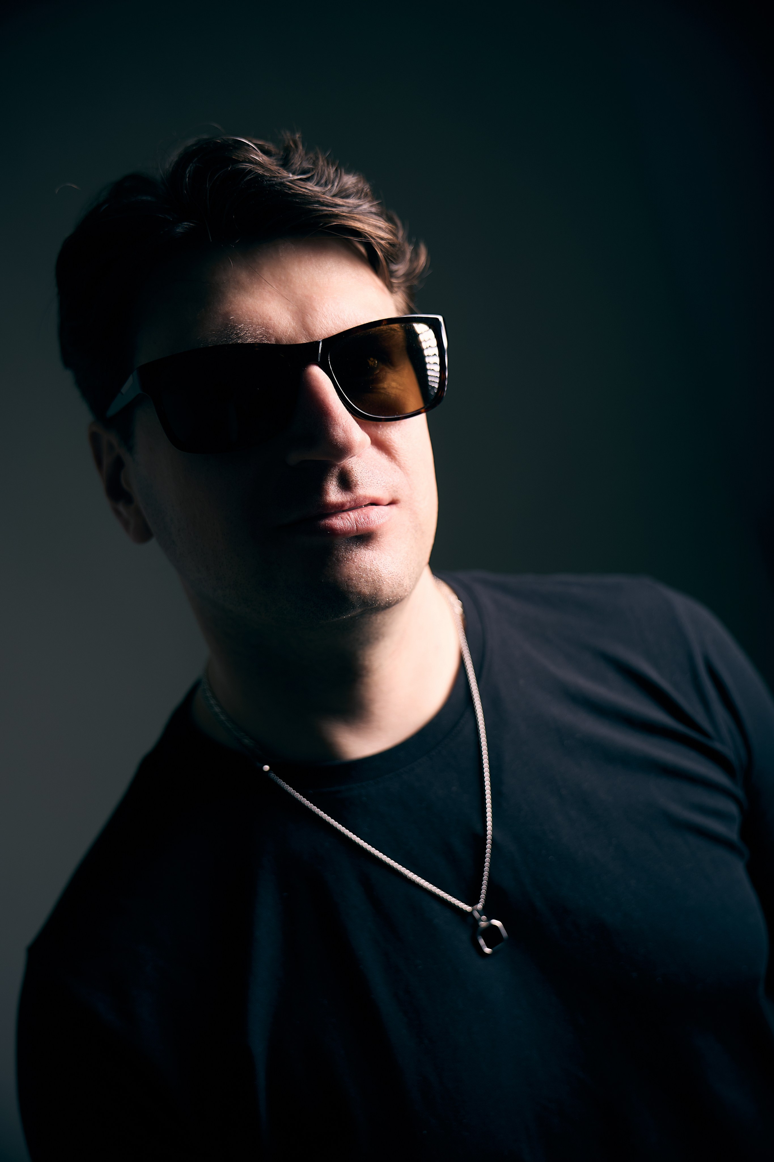 Контент-съёмка для ведущего мероприятий Дениса Егорова