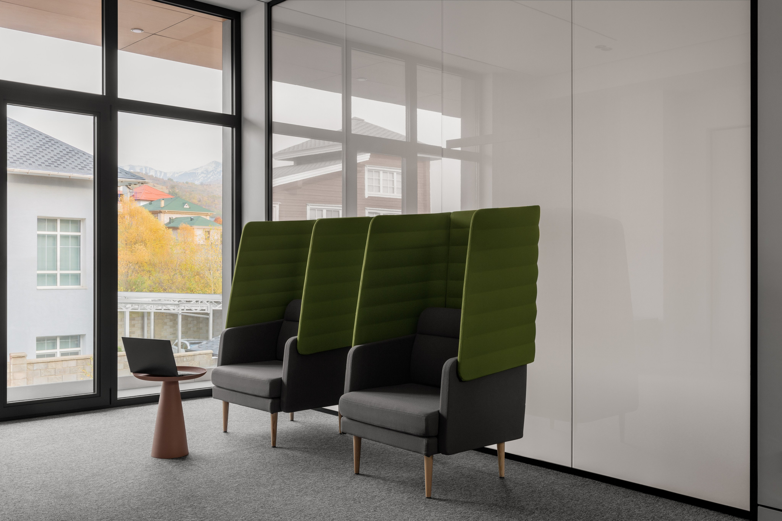 Интерьерная фотосъёмка офиса «Demeu» в Алматы. Roman Yakunin — interior photographer in Almaty, Kazakhstan