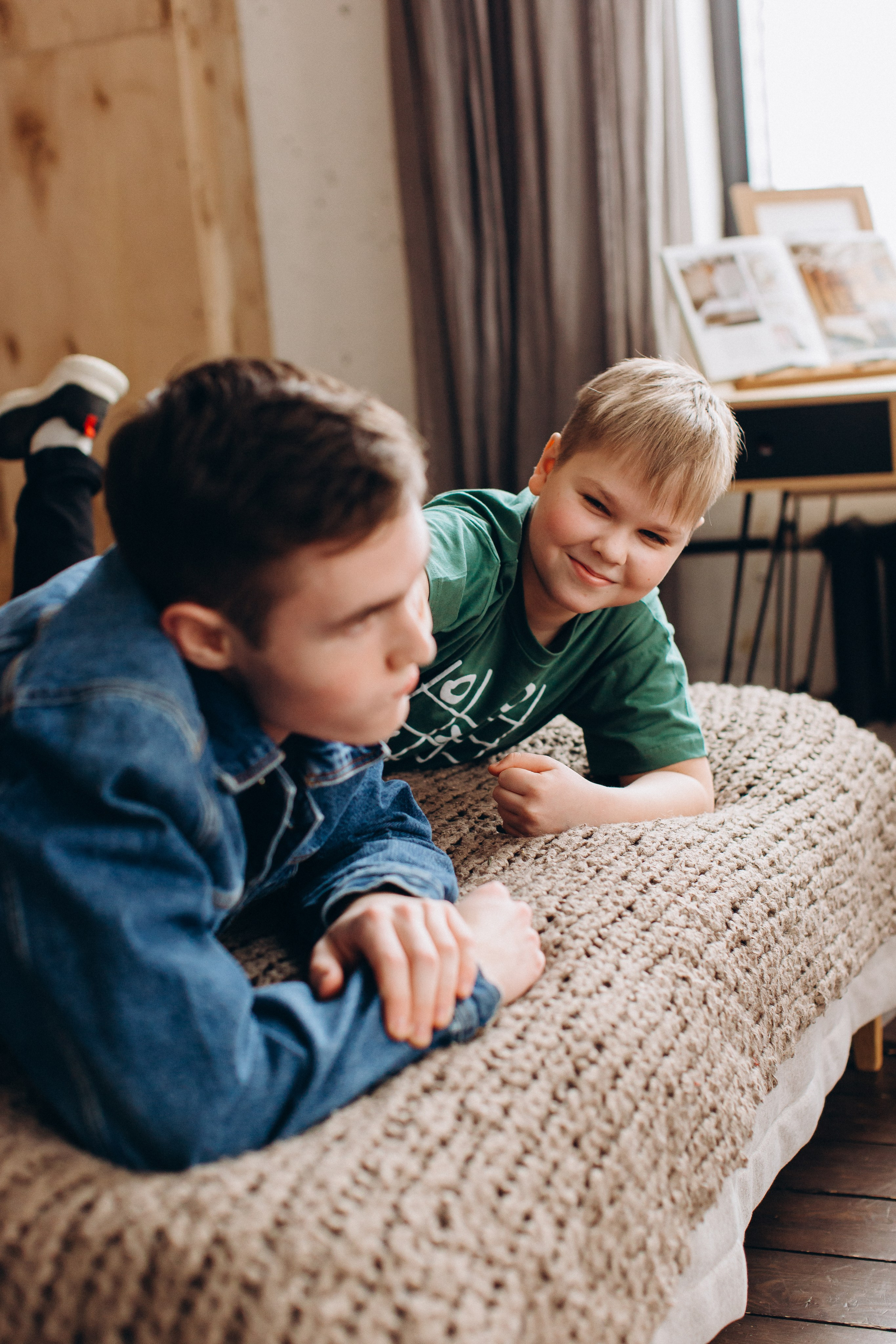 Семейная фотосессия в студии для Елены и ее семьи. Семейный, детский и школьный фотограф в Москве Рудницкая Анна