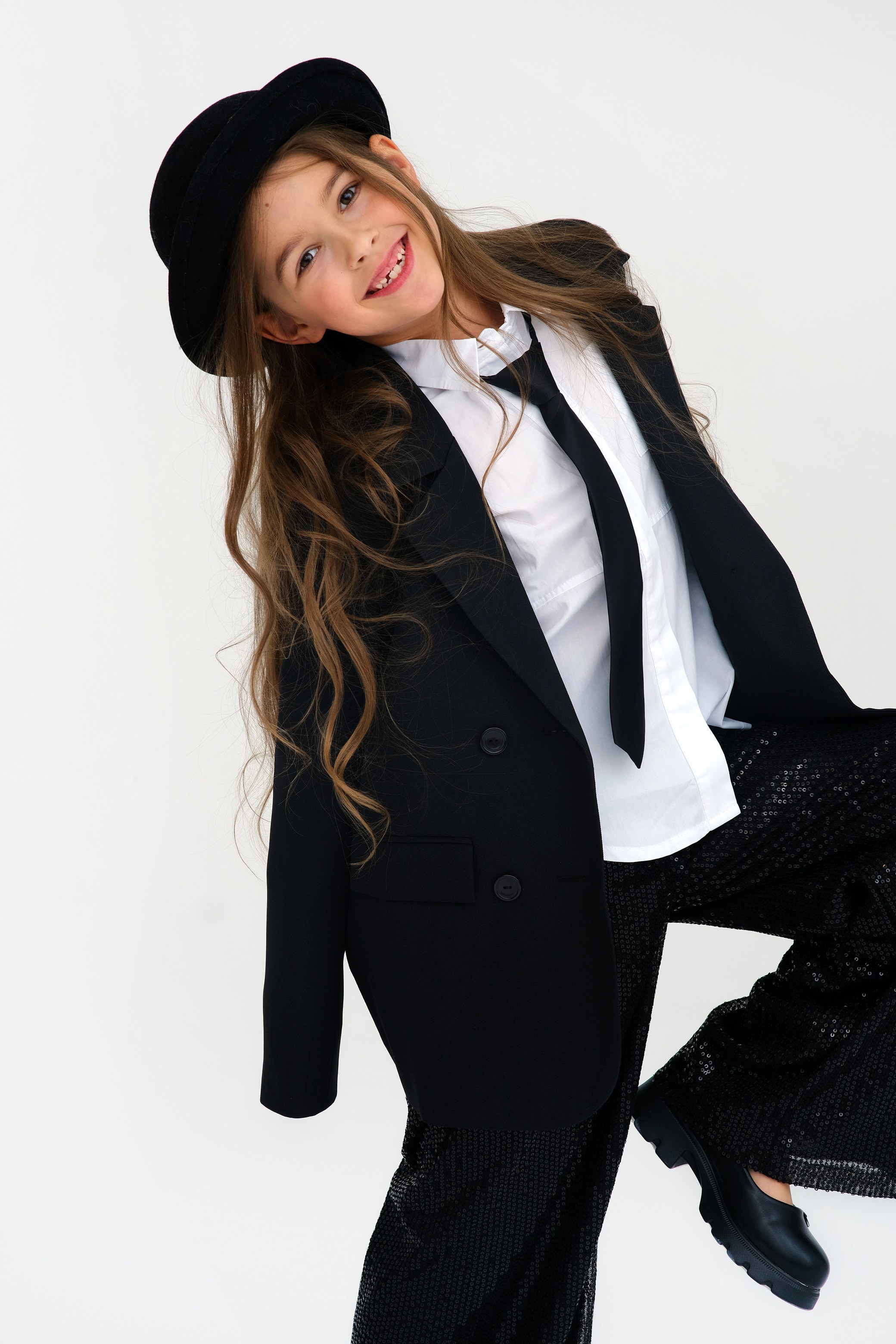 Чернухина Кира. Model base