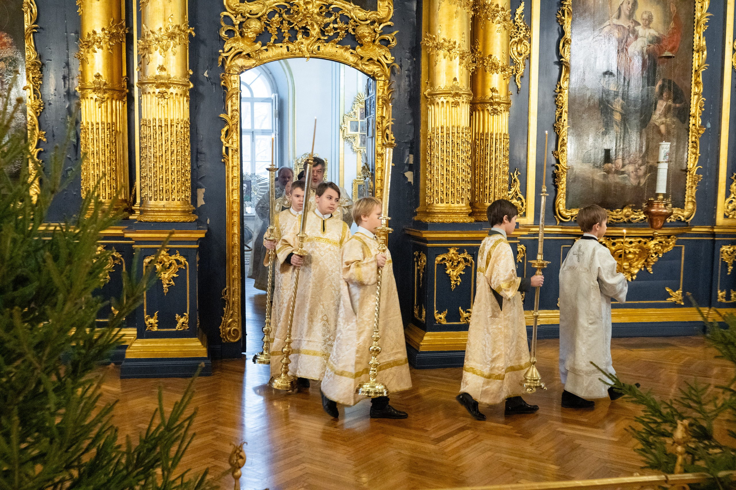 Неделя 31-я по Пятидесятнице, по Рождестве Христовом. Попразднство Рождества Христова. Правв. Иосифа Обручника, Давида царя и Иакова. НИКОЛО-БОГОЯВЛЕНСКИЙ МОРСКОЙ СОБОР