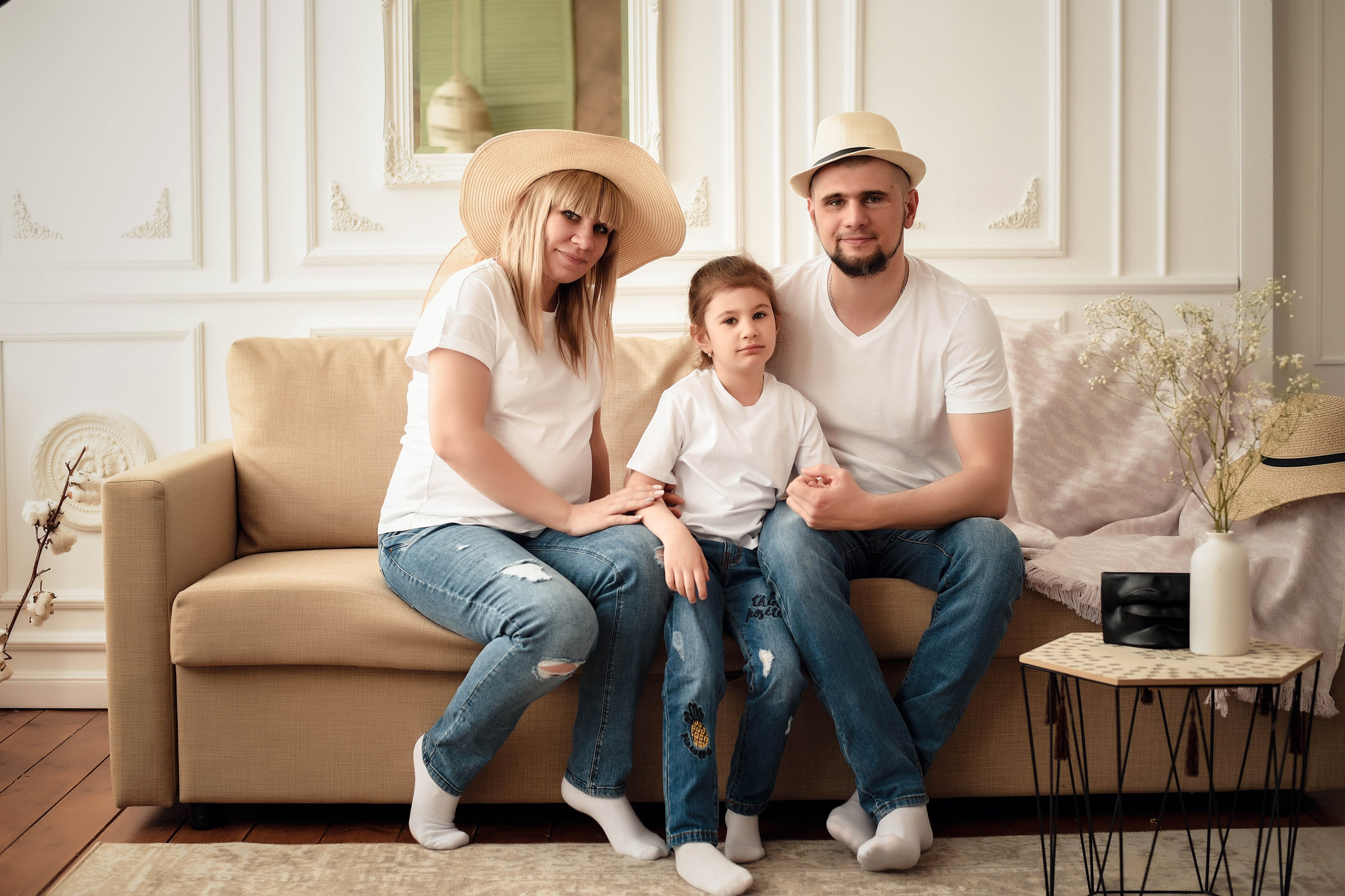 Фотосессия беременности (семейная съемка). Свадебный, семейный, детский, контент фотограф в Омске Максим Ильин