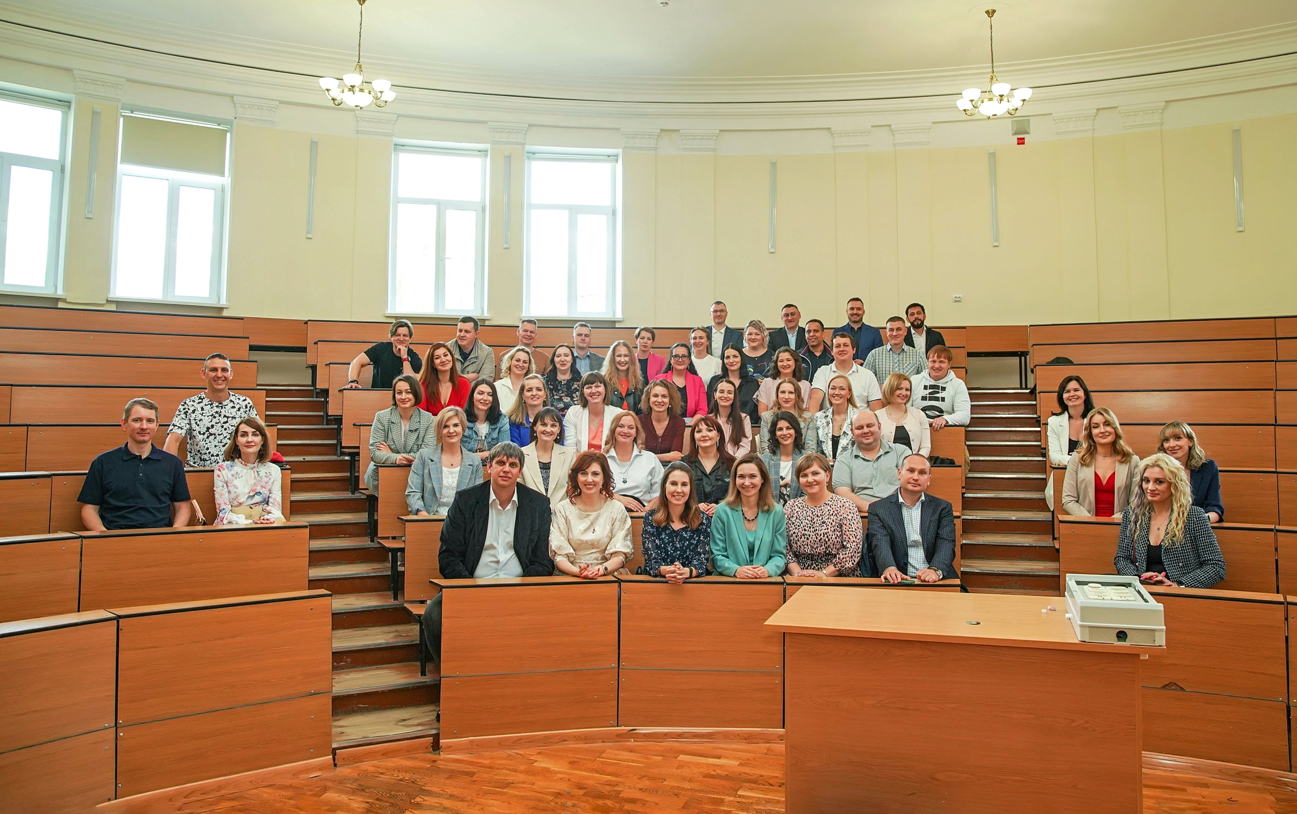 Встреча выпускников ПИМУ. Семейный и детский фотограф в Нижнем Новгороде