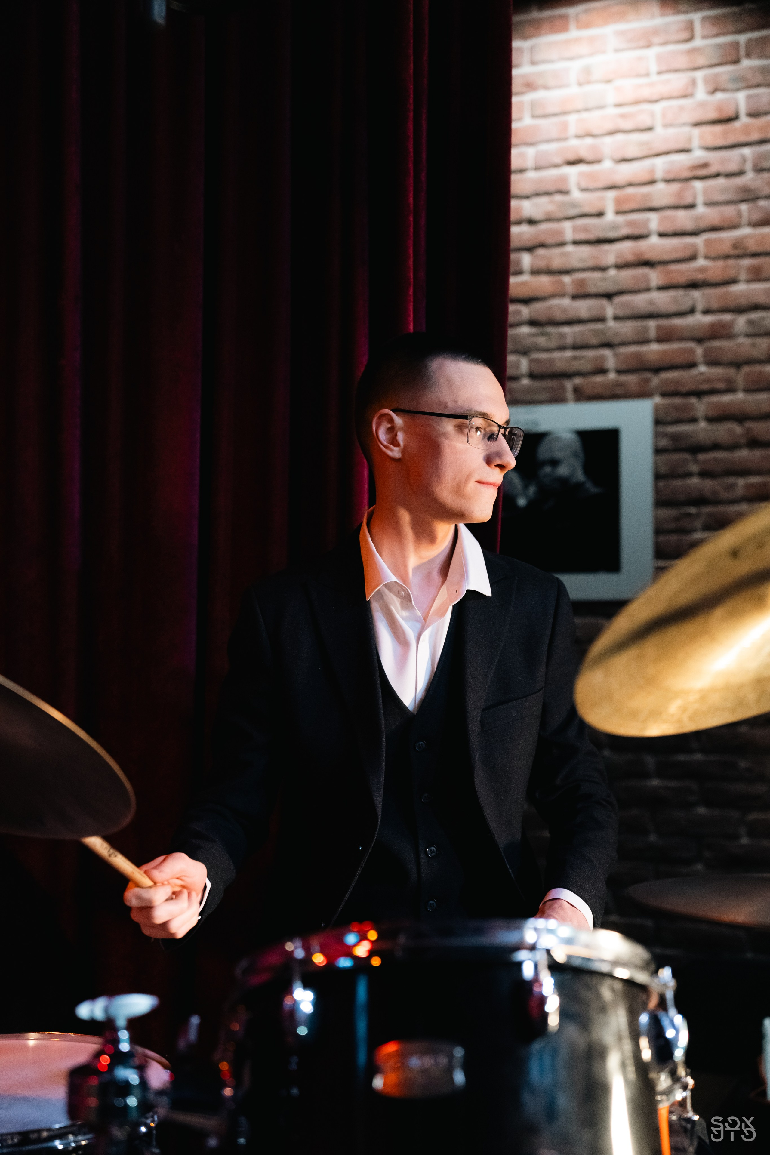 Видеопродакшн BACKED ROLL