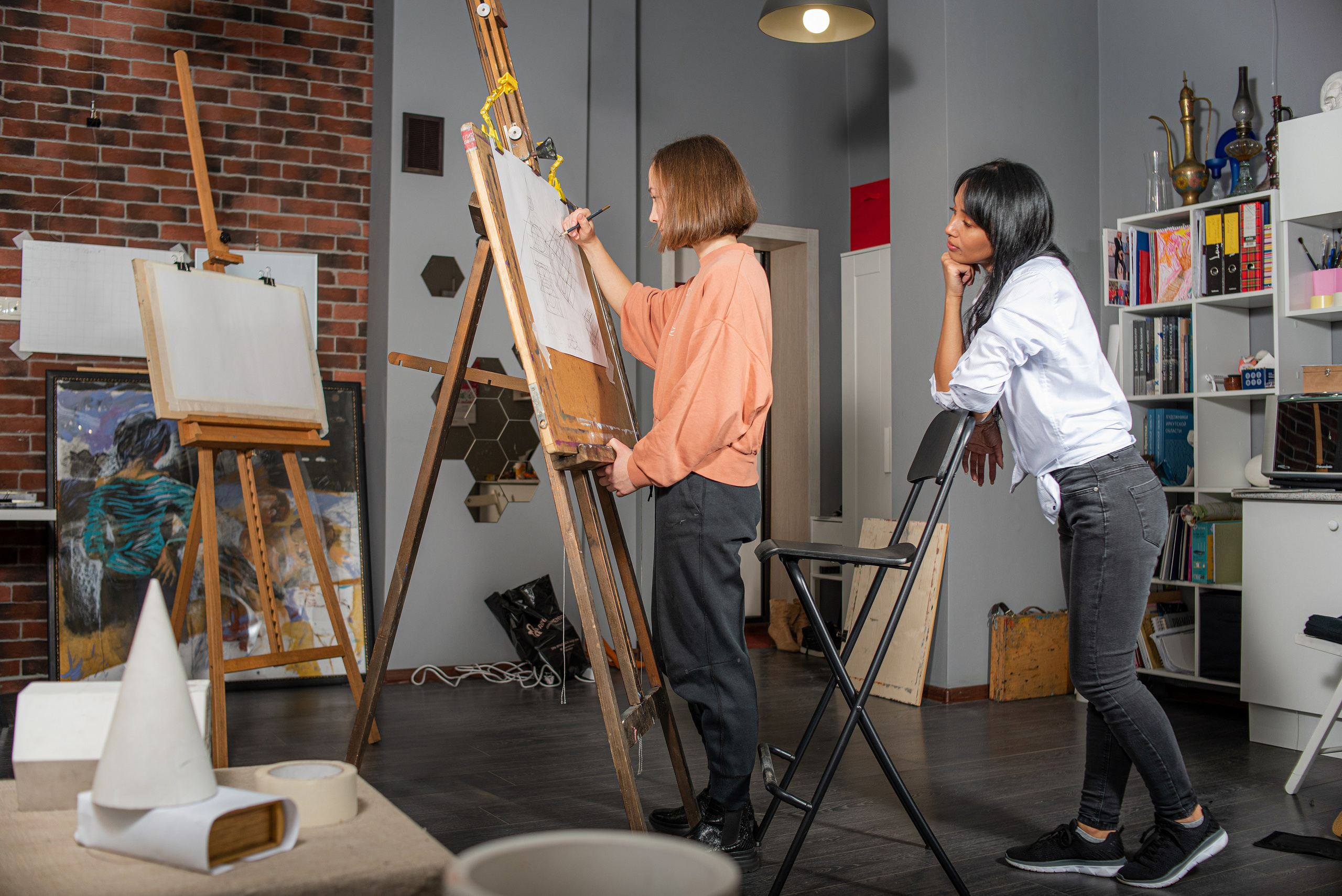 Фотоконтент для художницы Валентины Дережановой. Занимаюсь профессиональной фотографией и живу рядом с Байкалом. Работаю в разных жанрах