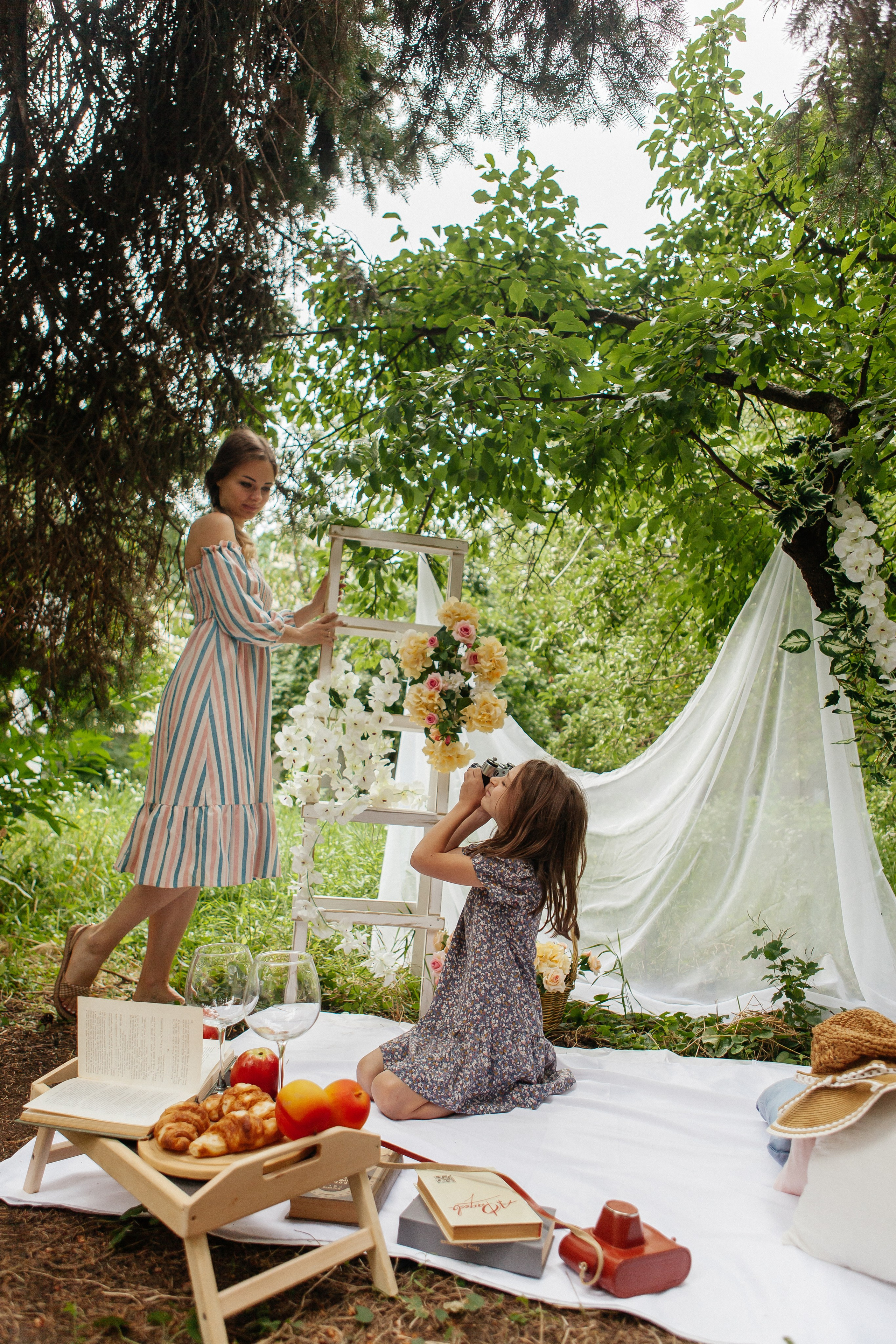 Летняя фотосессия в декорации. Фотограф Ставрополь Пятигорск Елизавета Дарина