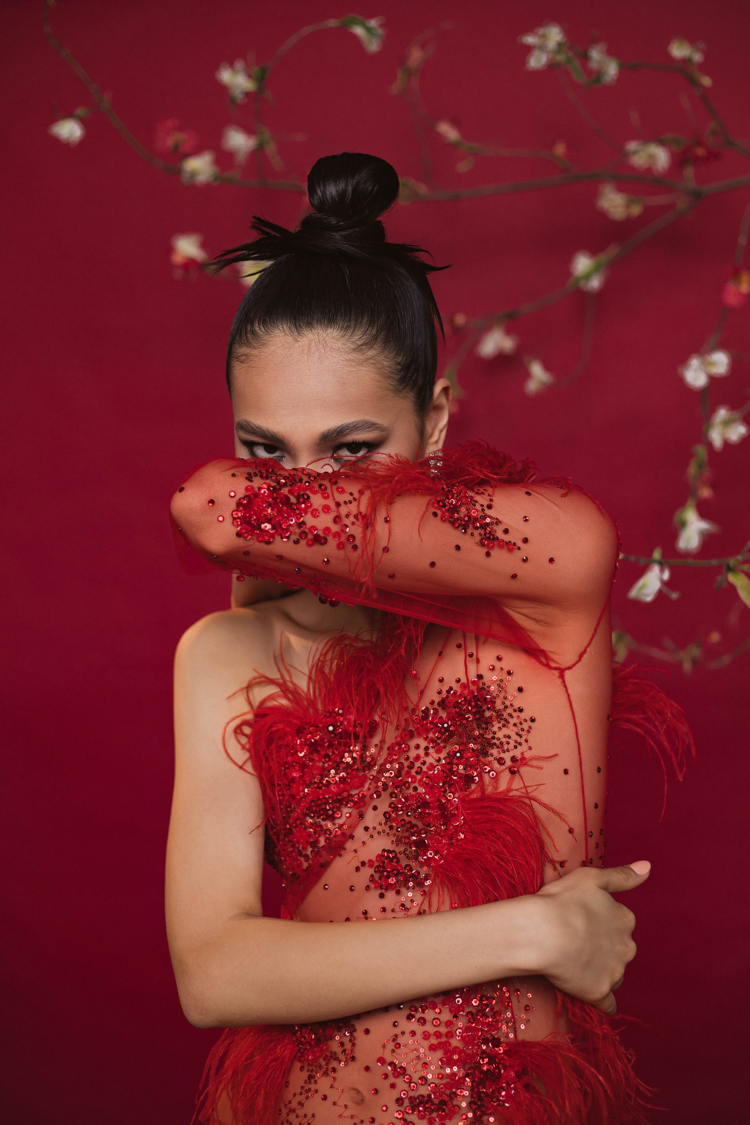 Гюзаль. Женский и предметный фотограф