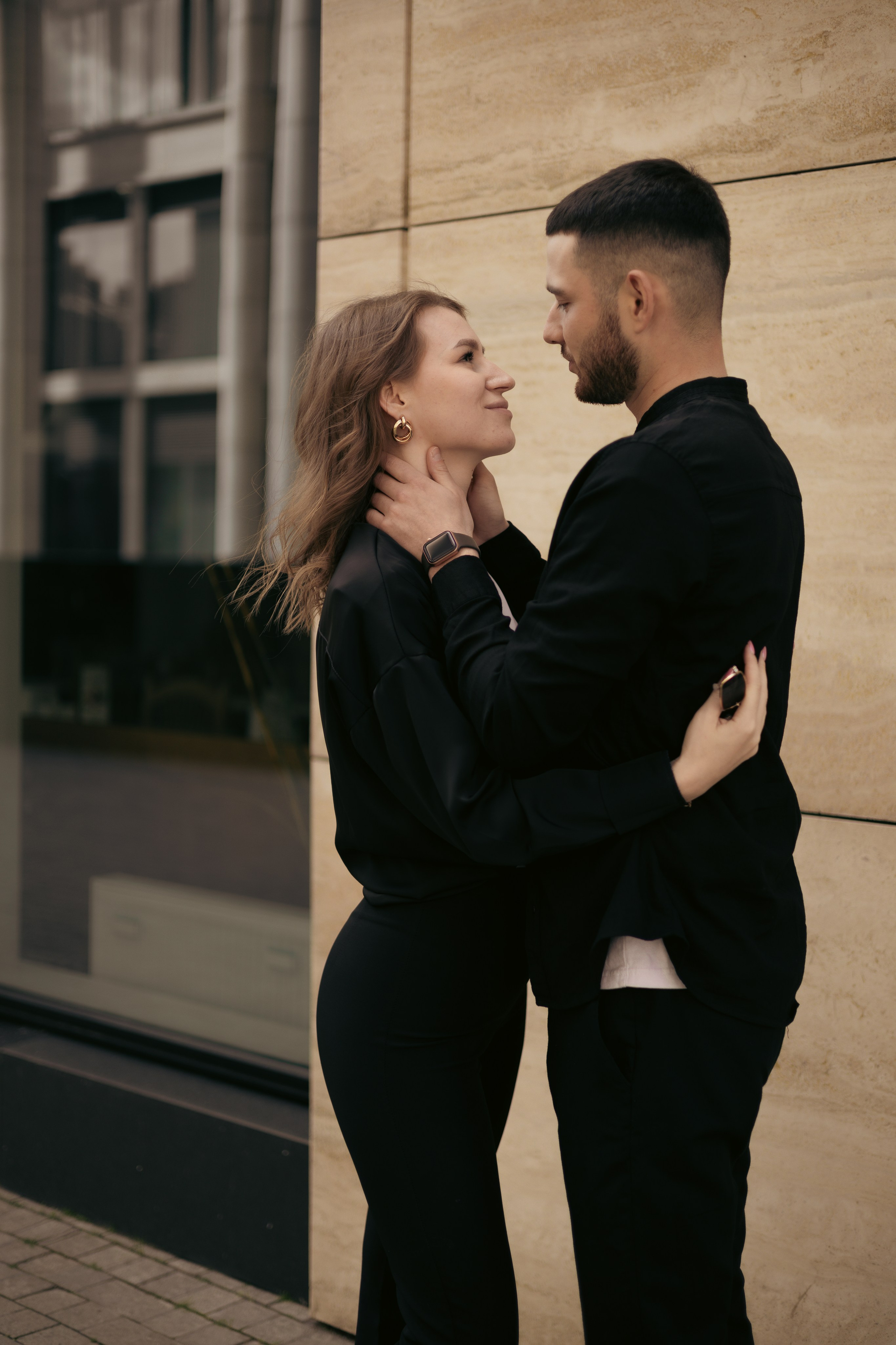 Игорь и Валерия. Фотограф Julia Milton | Портреты, съемки для маркетплейсов, лавстори, съёмка беременности в Санкт-Петербурге. Обучение фотографии в Спб очно