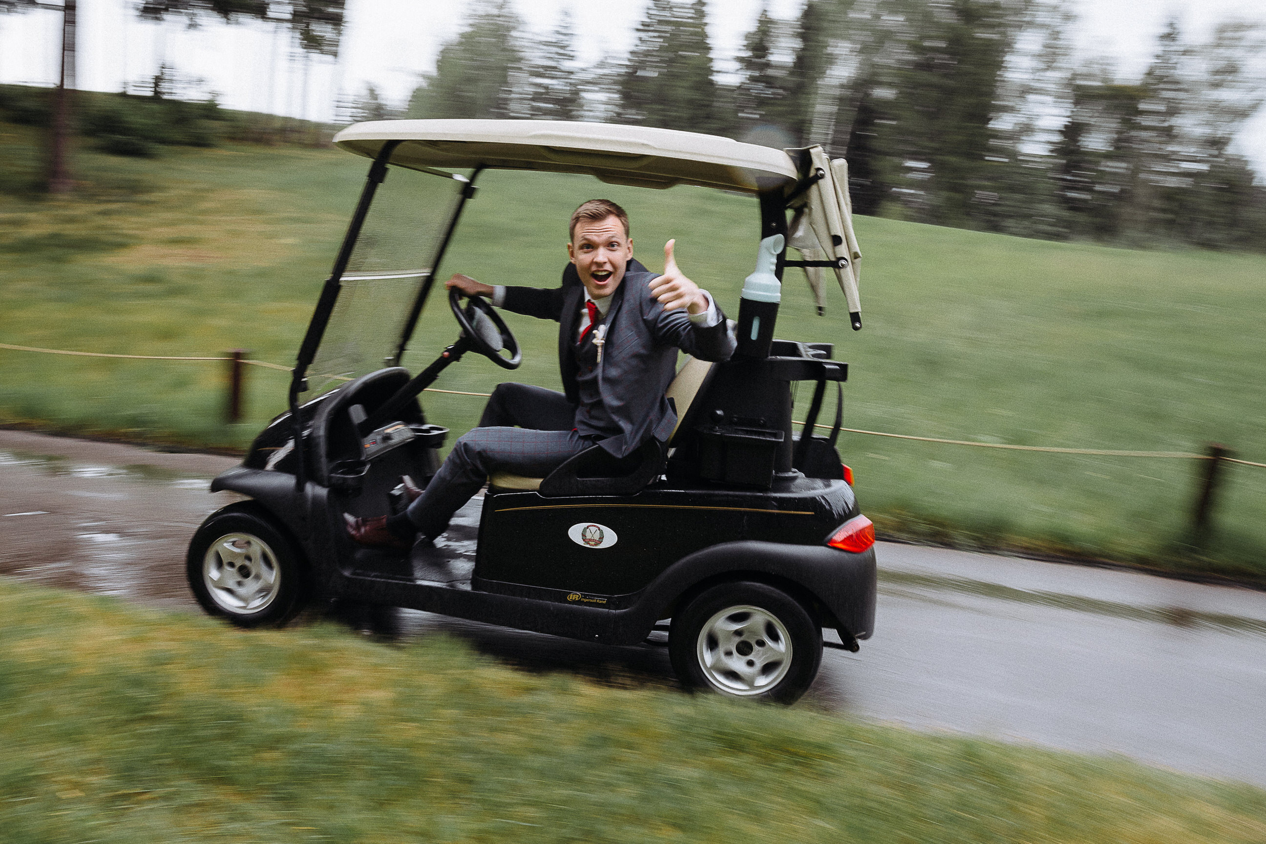 Он. Свадебный фотограф в Москве Владимир Барабанов