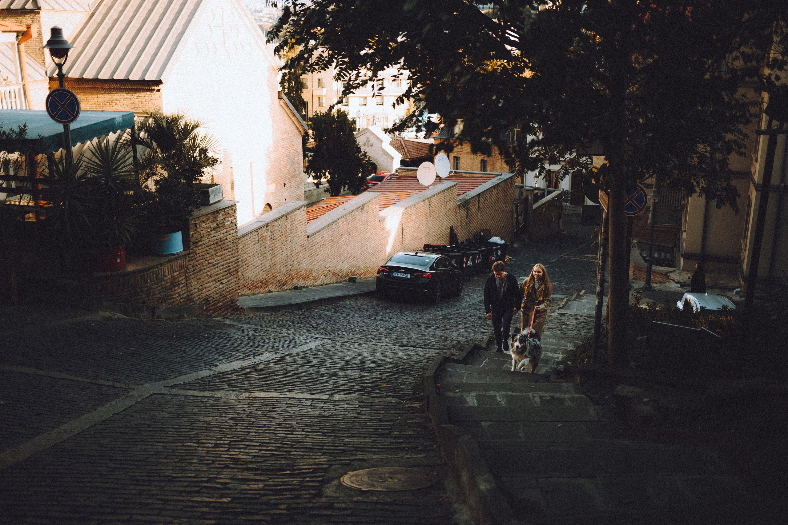 Саша, Рома и Один