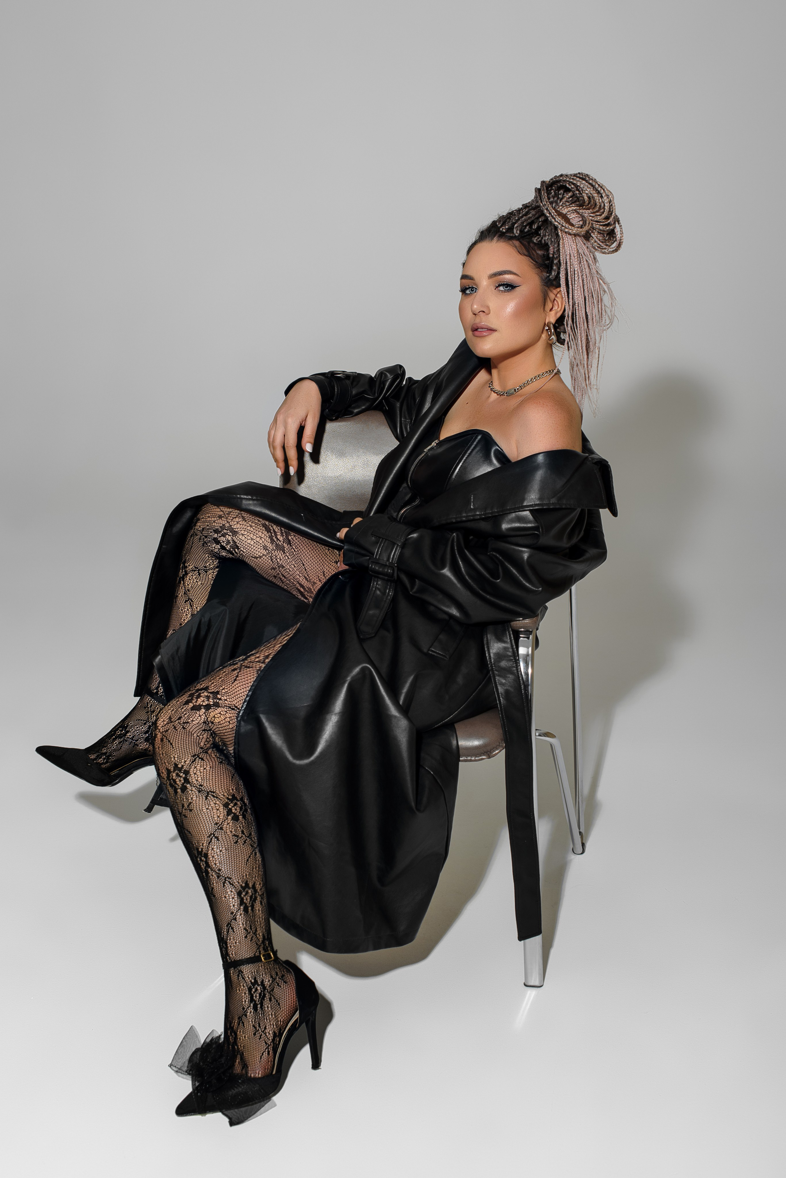 Женский портрет. Фотограф беременности и новорожденных в Рязани