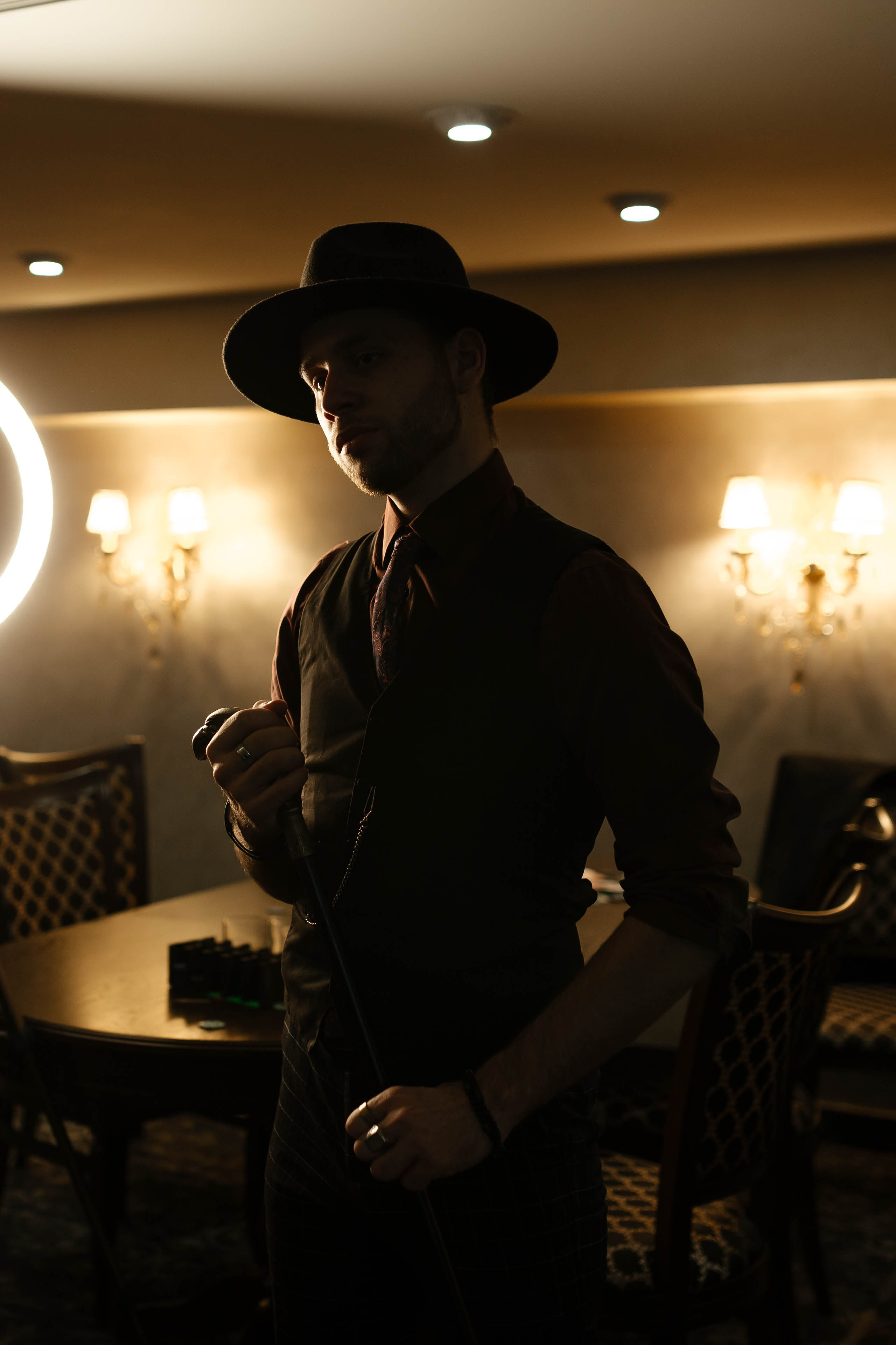 Сходка по Острым козырькам. Портретный фотограф в Симферополе Екатерина Аляпина