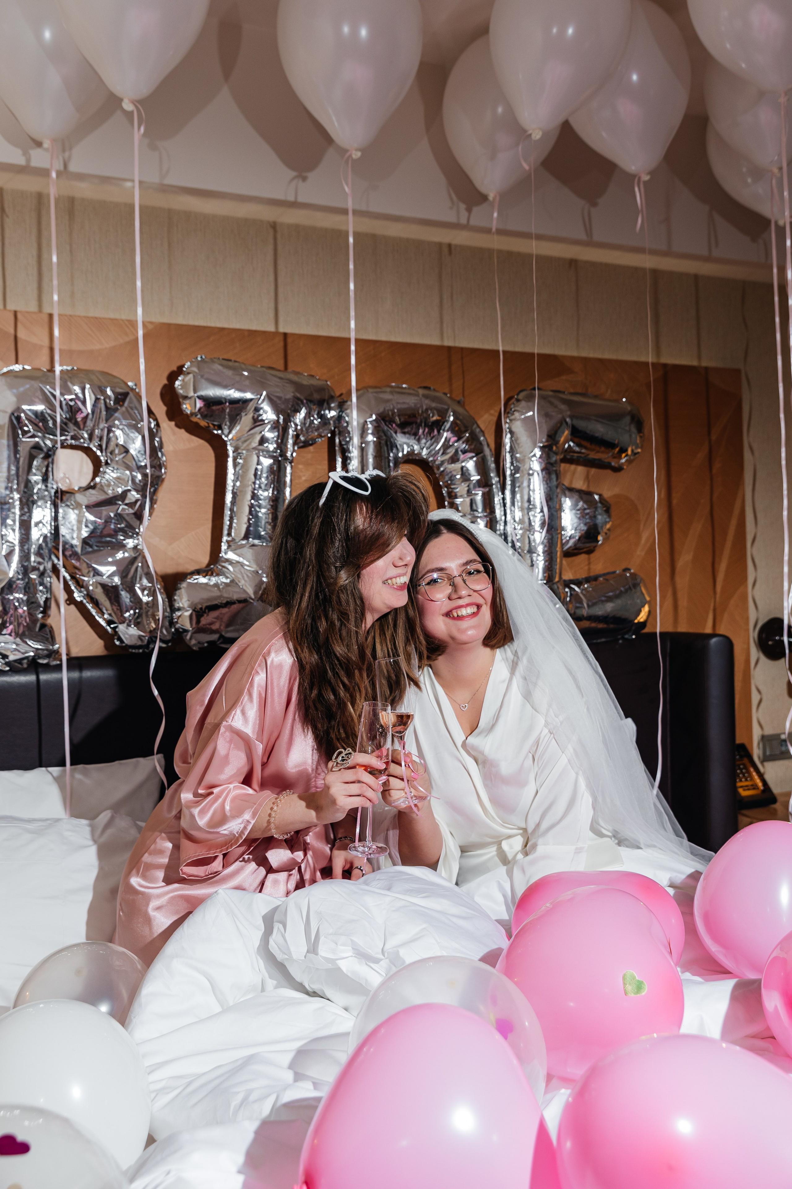 Девичник Crown Hotel. Семейный фотограф в Санкт-Петербурге Ева Маркова