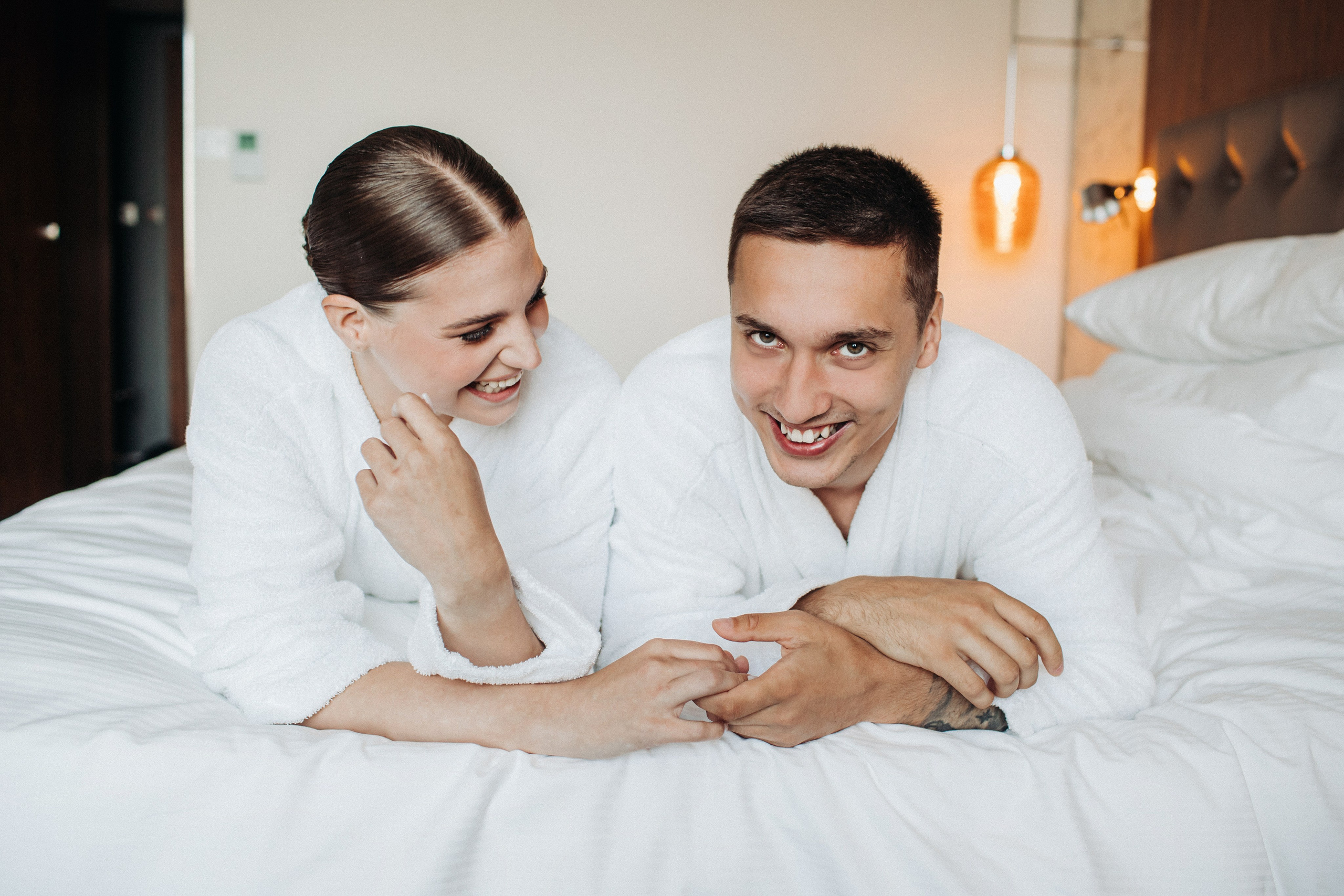 Vlad & Nadya (Saint-Petersburg, Russia). Destination wedding photographer Peter Letu