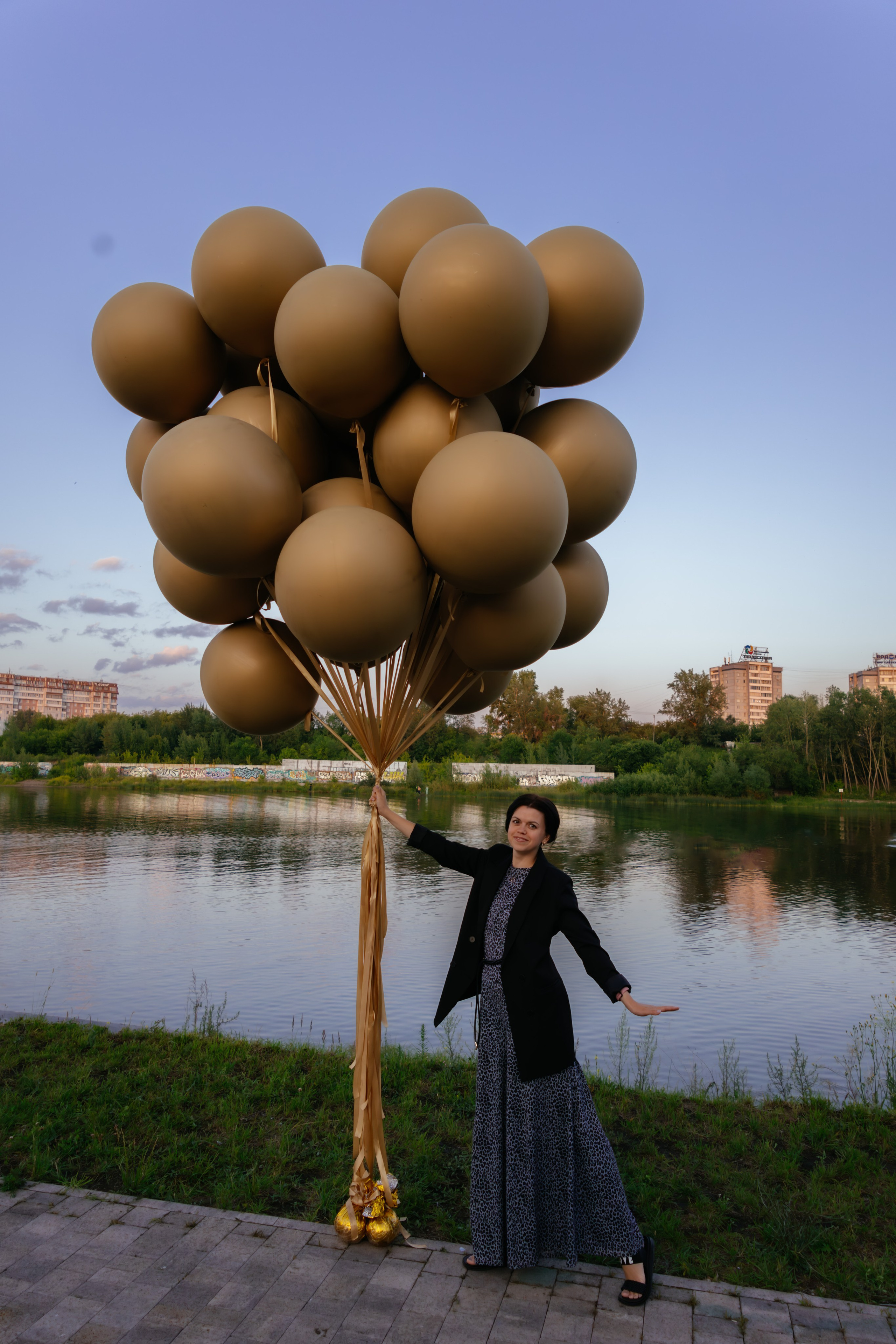 БИЗНЕС-ПИКНИК 2025. Фотограф Красноярск съемки лавстори, фотосессия в студии, портретная съемка, творческие фотосессии