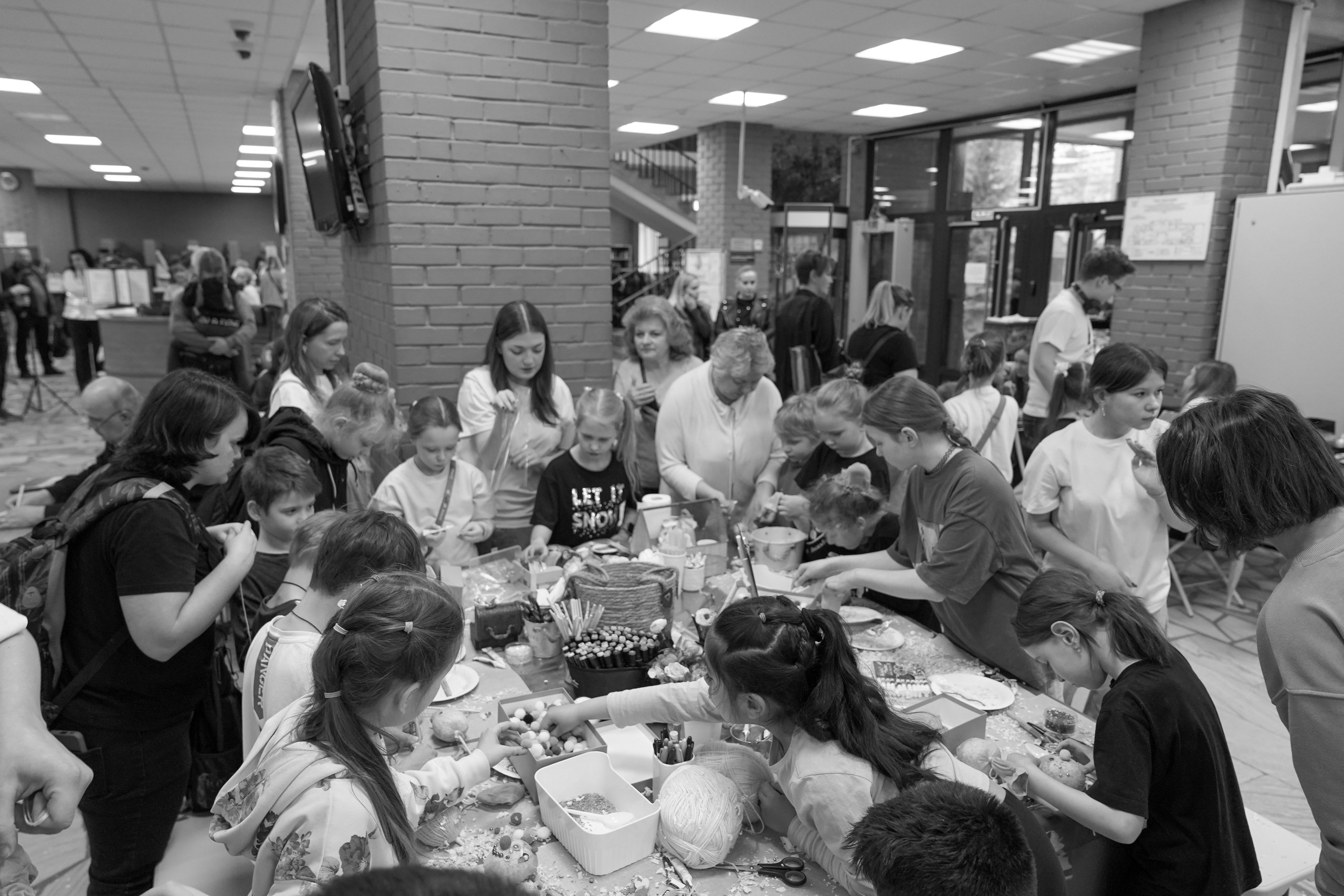 Репортаж выставки и концерта ко дню информирования об аутизме. Детский, семейный фотограф: newborn, беременность, годовасие, репортаж. Москва