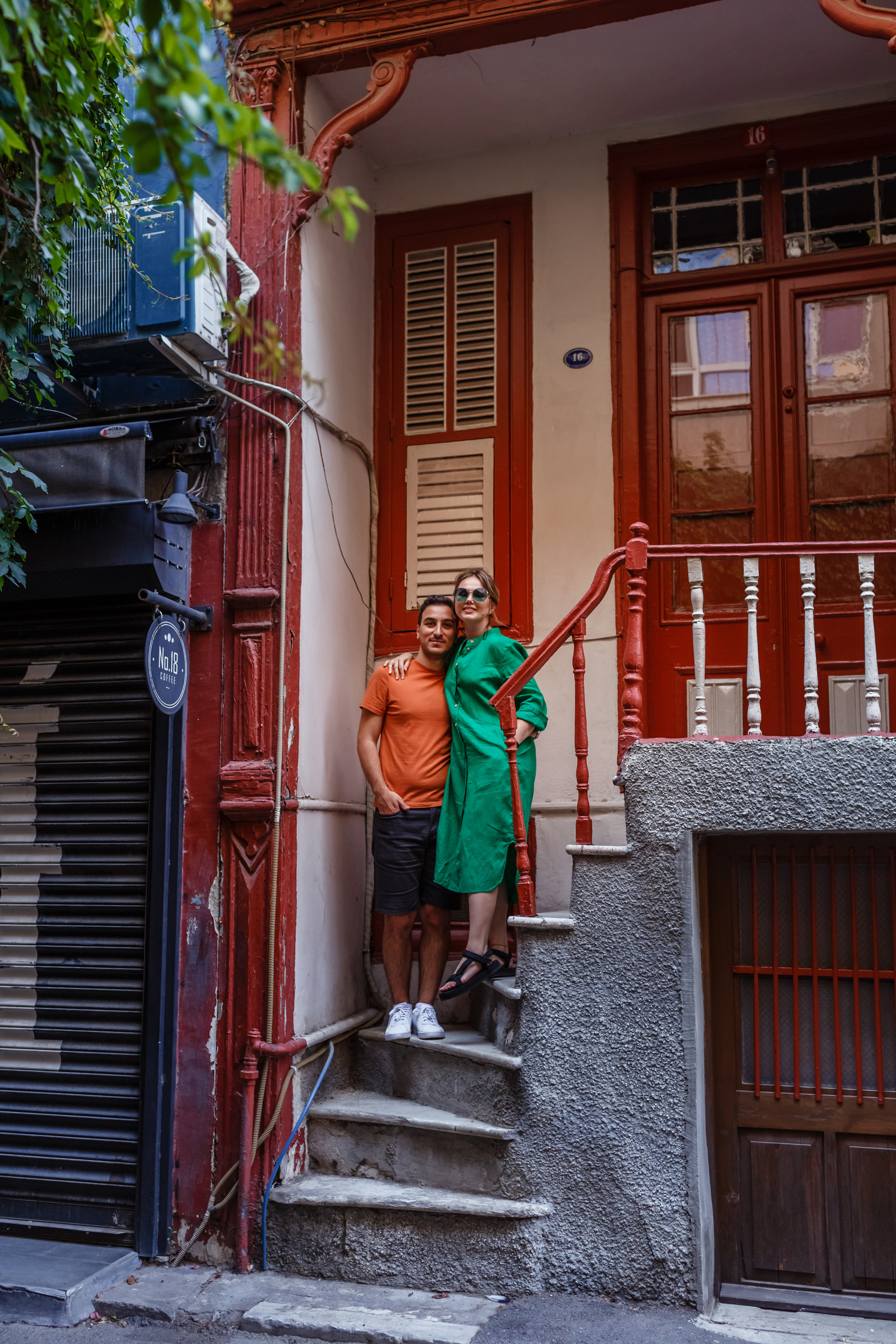 Bright walk around Izmir. Professional family and children’s photographer in Izmir Irina Eron