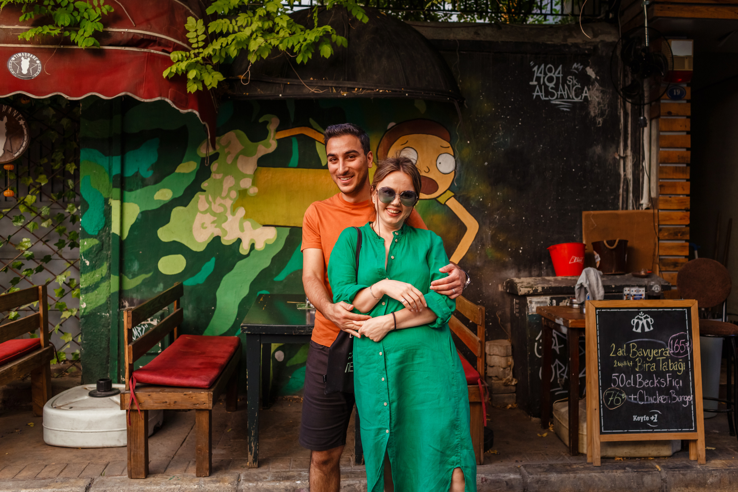 Bright walk around Izmir. Professional family and children’s photographer in Izmir Irina Eron